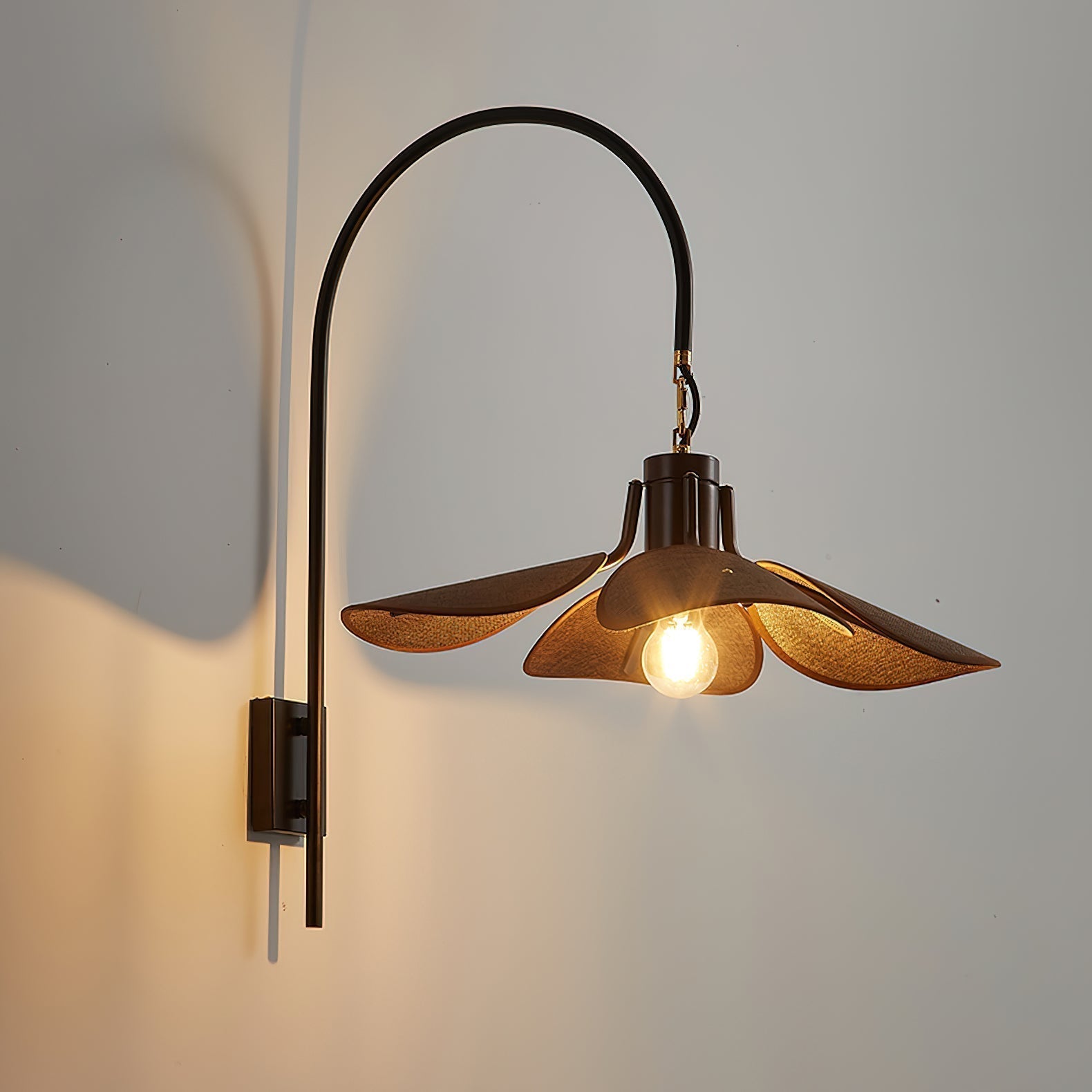 Petal Bloom Wall Lamp - Letslighting