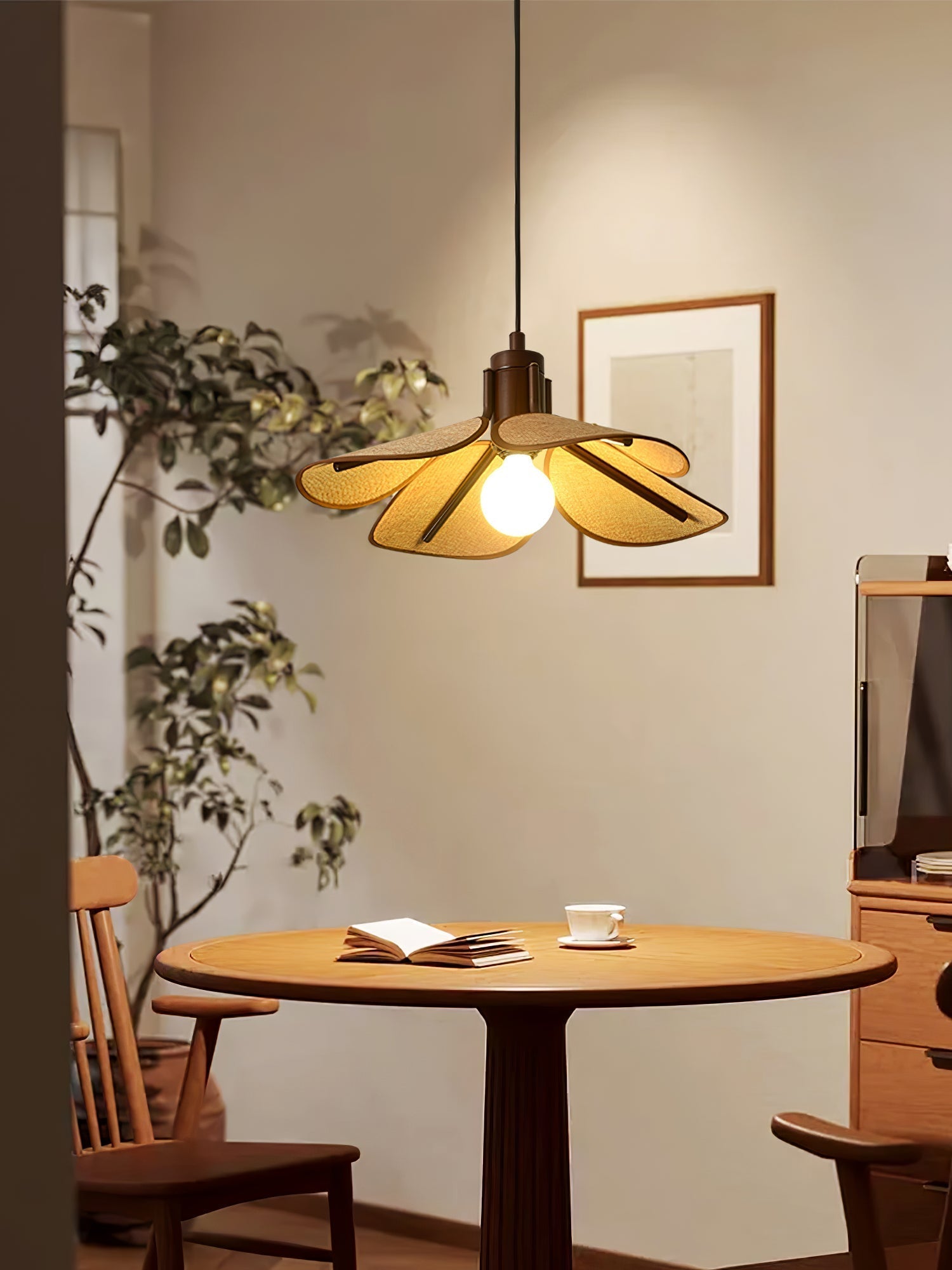 Petal Bloom Pendant Light - Letslighting