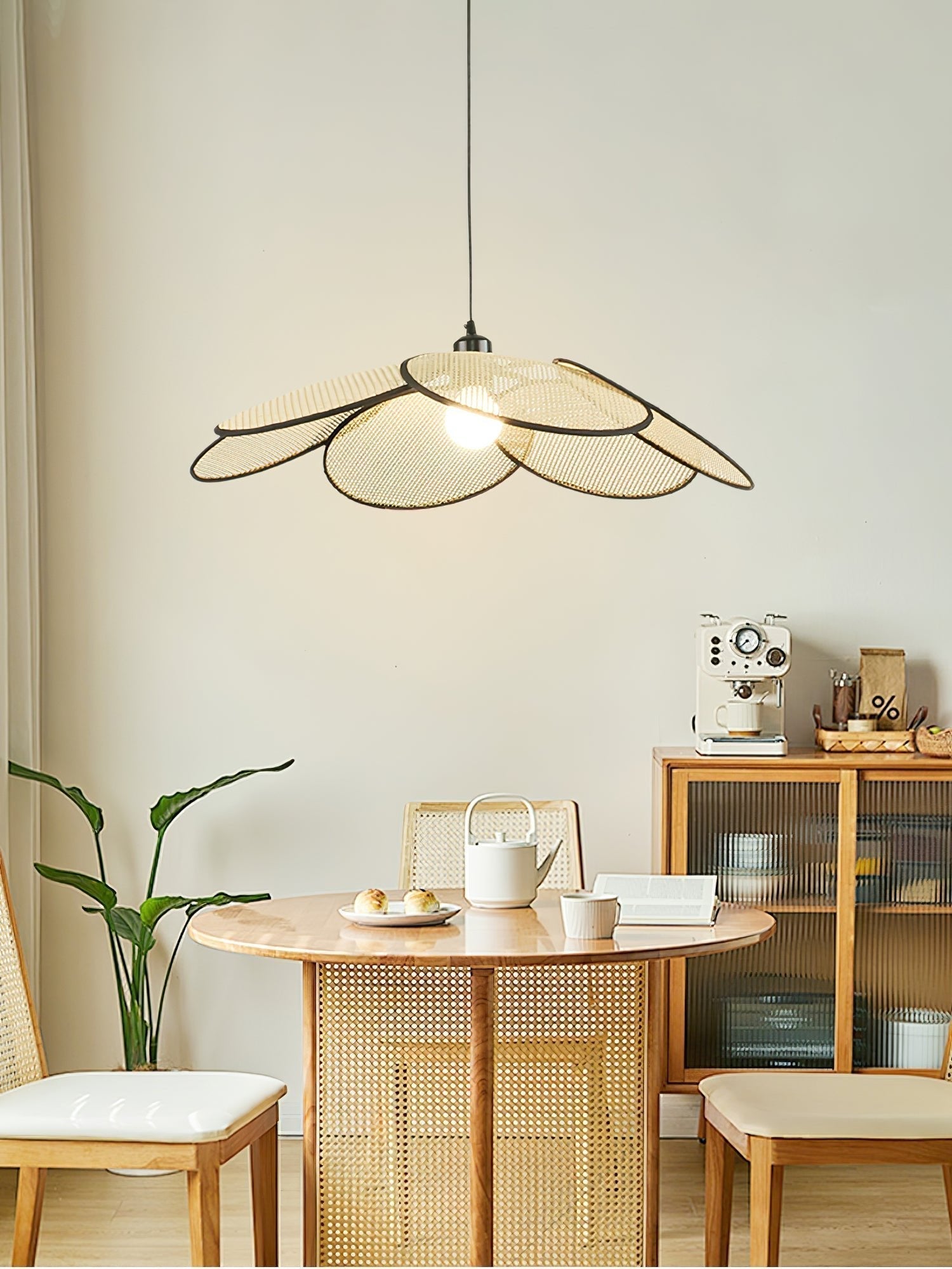 Petals Rattan Pendant Lamp - Letslighting