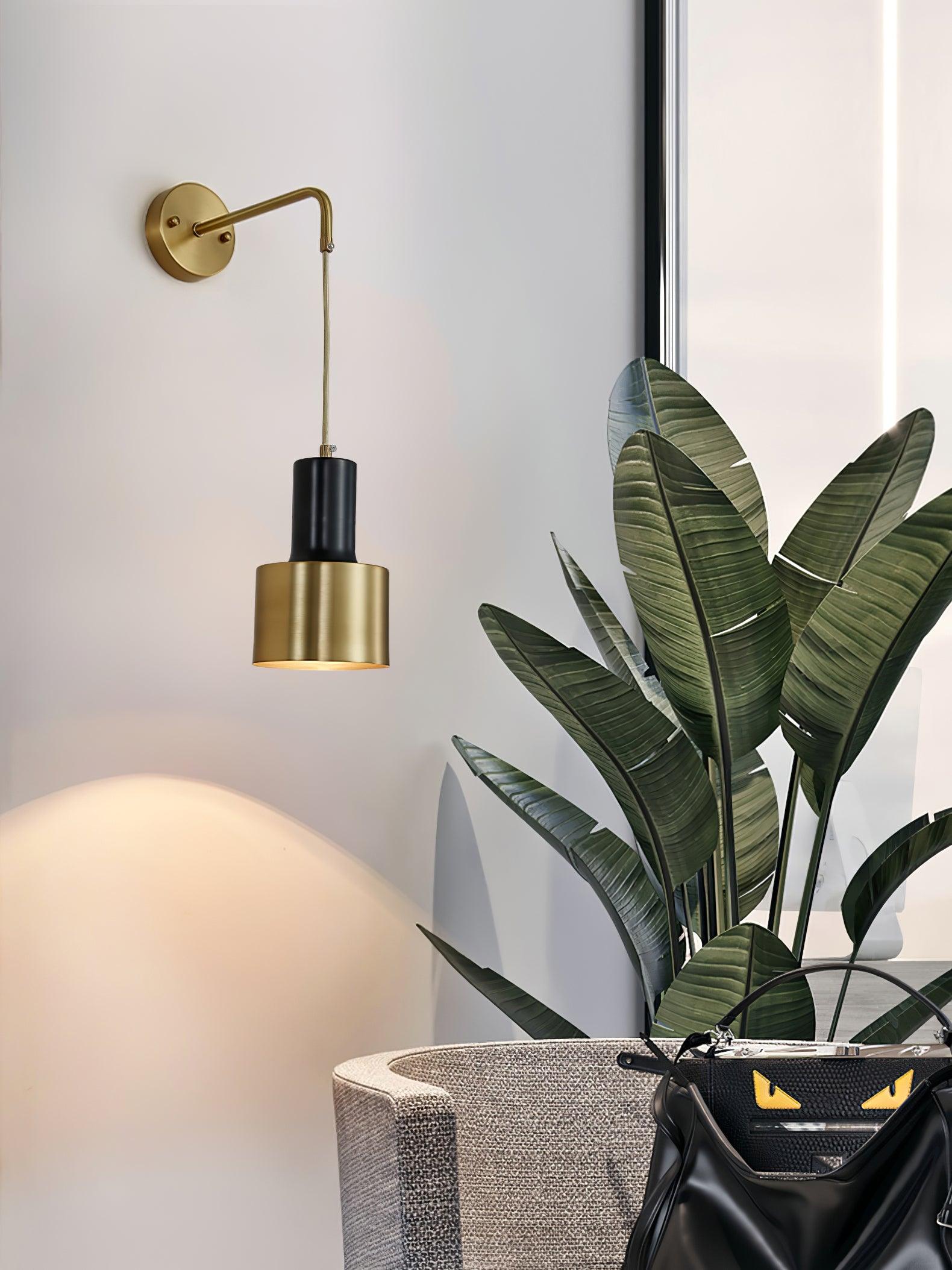 Ezra Minimalist Metal Wall Lamp - Letslighting
