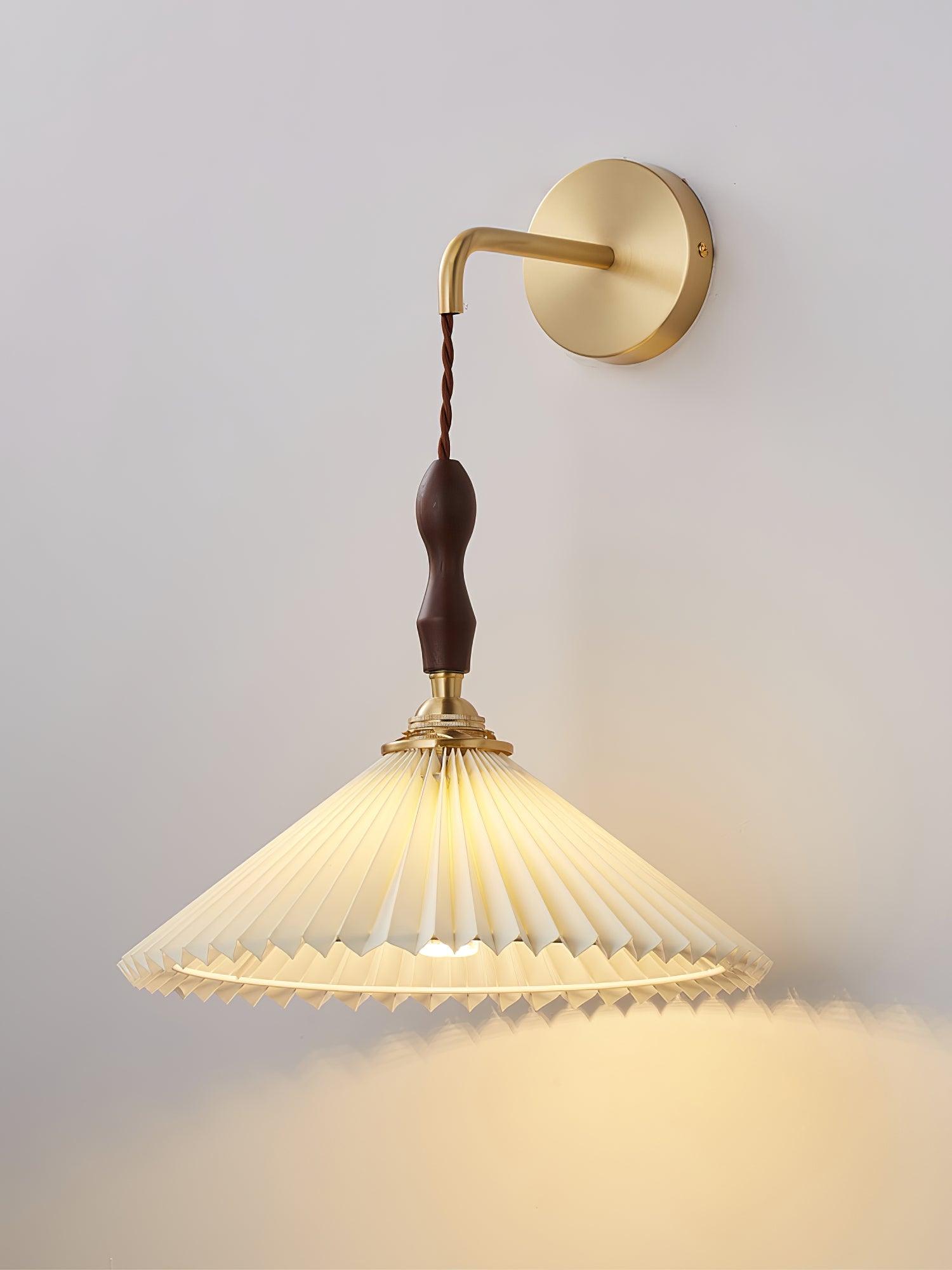 Pleated Wooden Wall Lamp - Letslighting