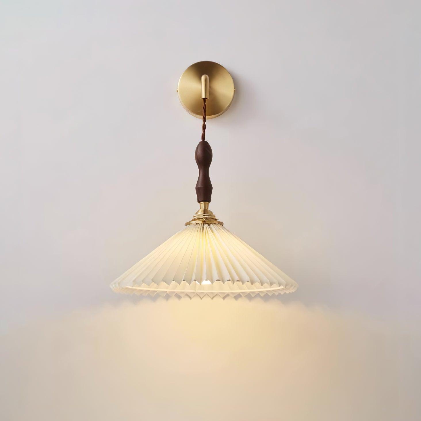 Pleated Wooden Wall Lamp - Letslighting