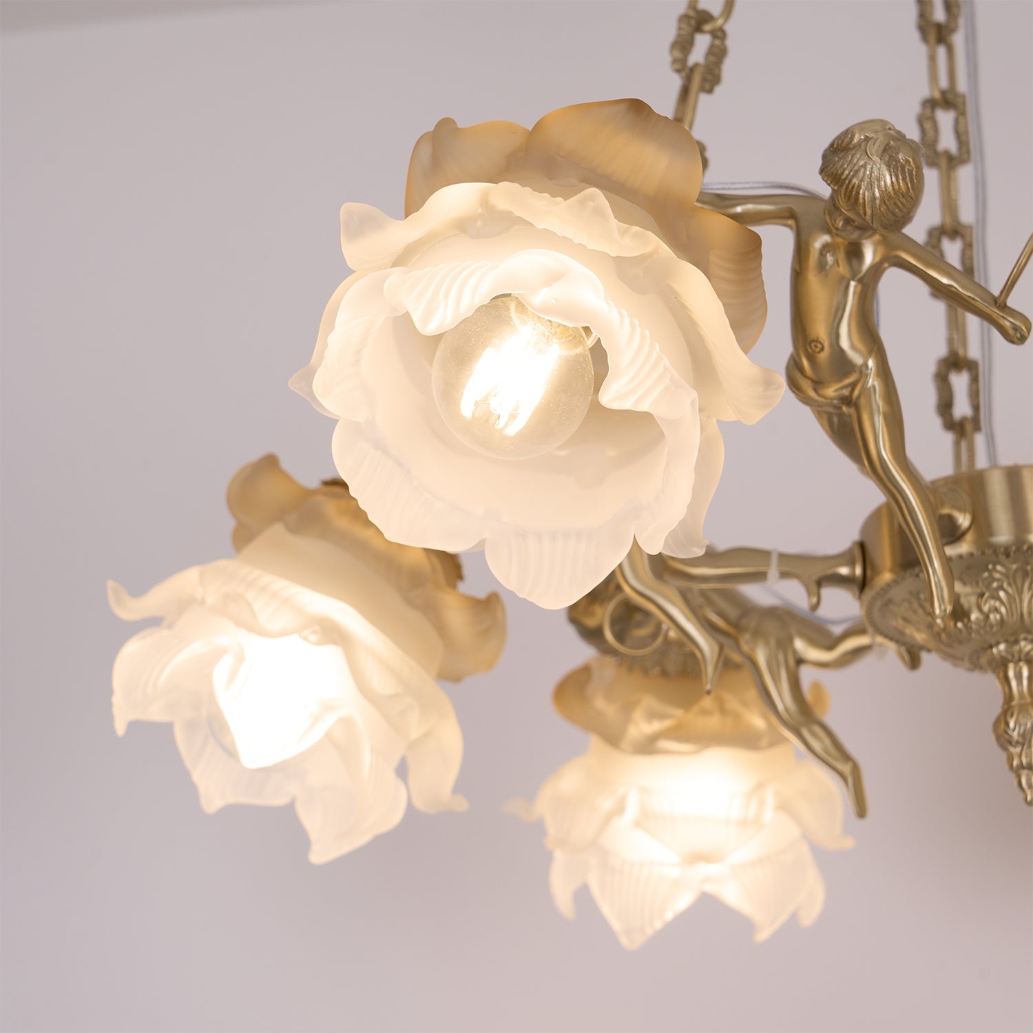 Putti Statuettes Brass Suspension - Letslighting