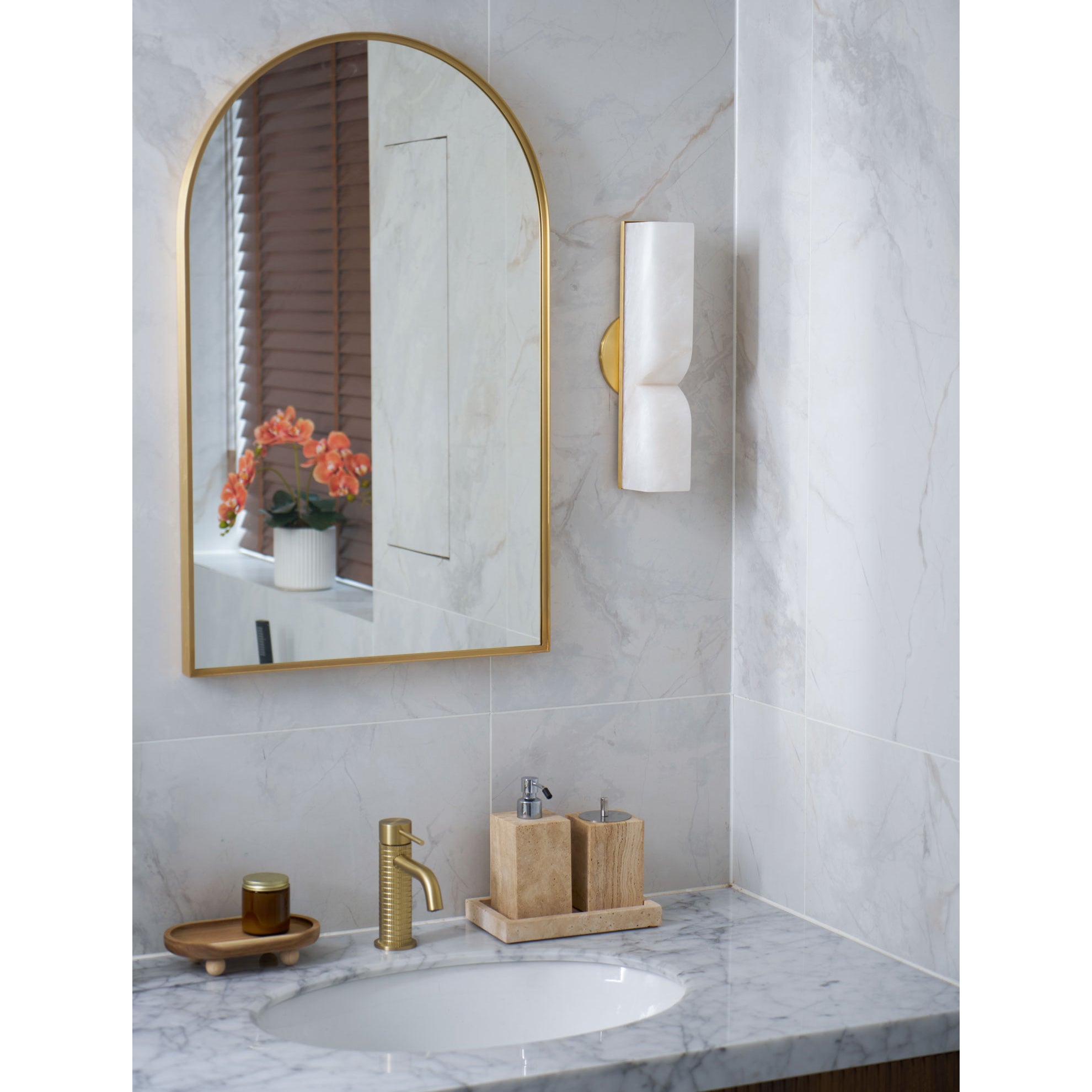 Lyvenisra Modern Minimalist Rectangular Alabaster Wall Lamp - Lamp Copper