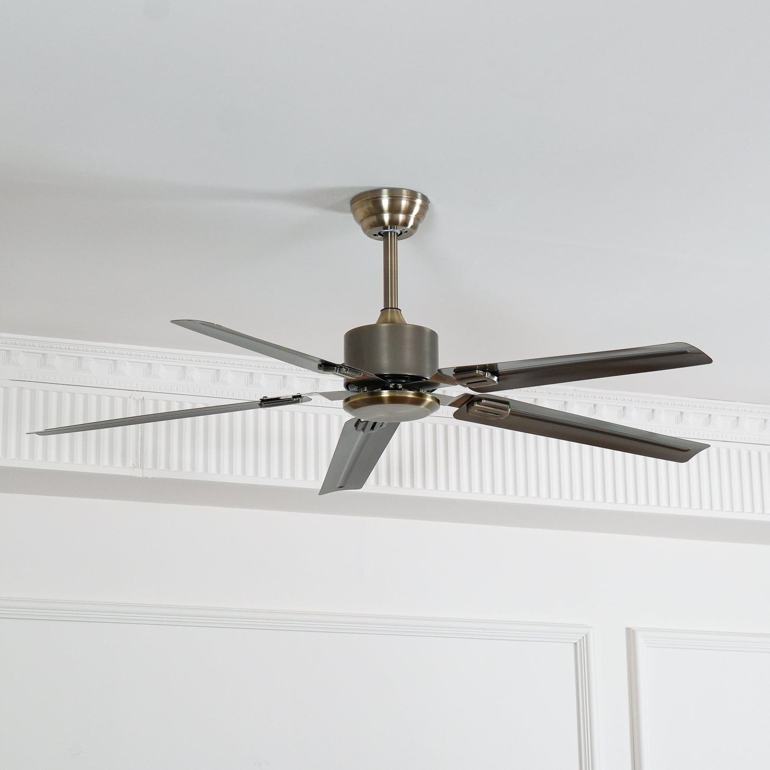 Ventilador de Techo Premium Vosolara con acabado Verdigrís