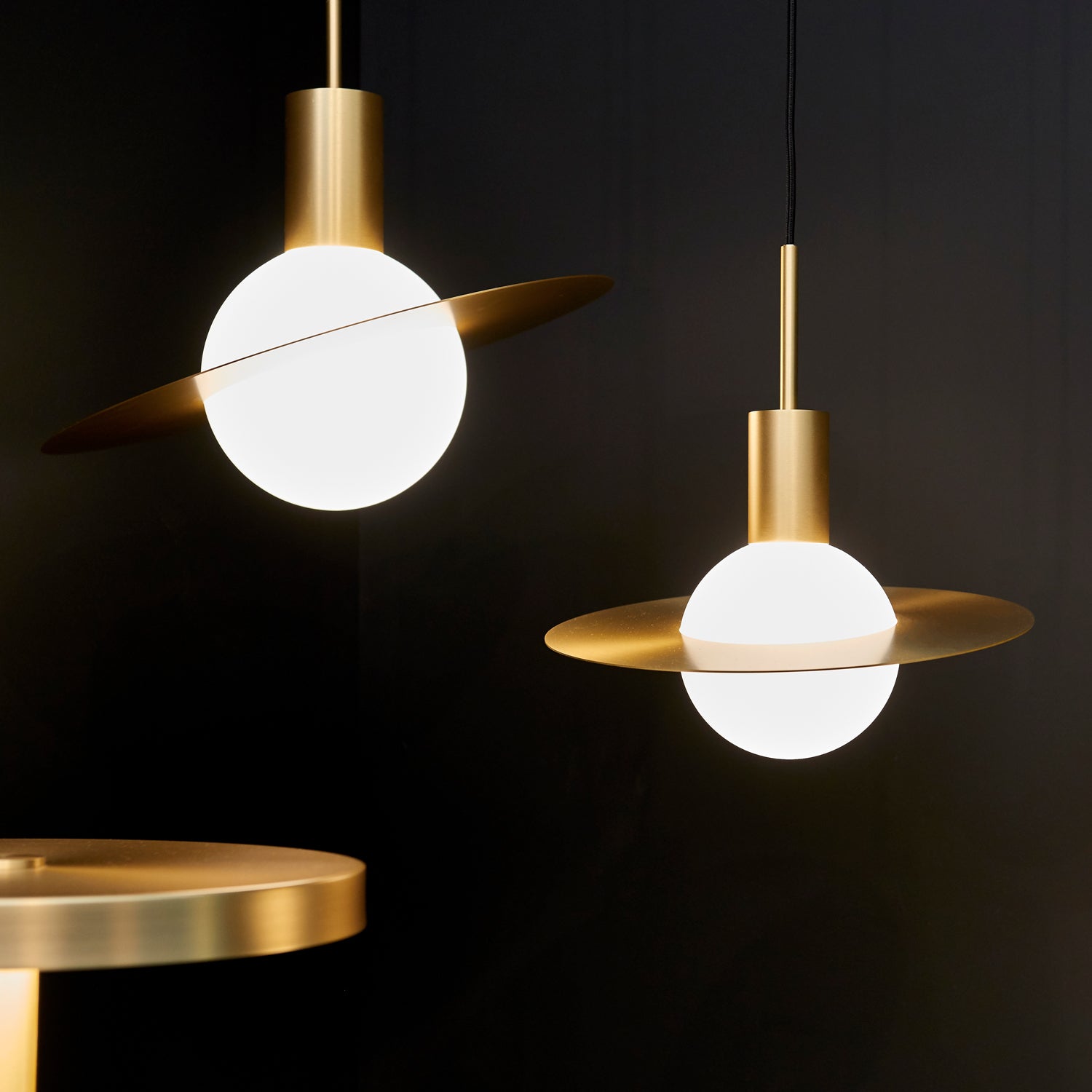 Doug Minimalist Metal Pendant Light - Letslighting
