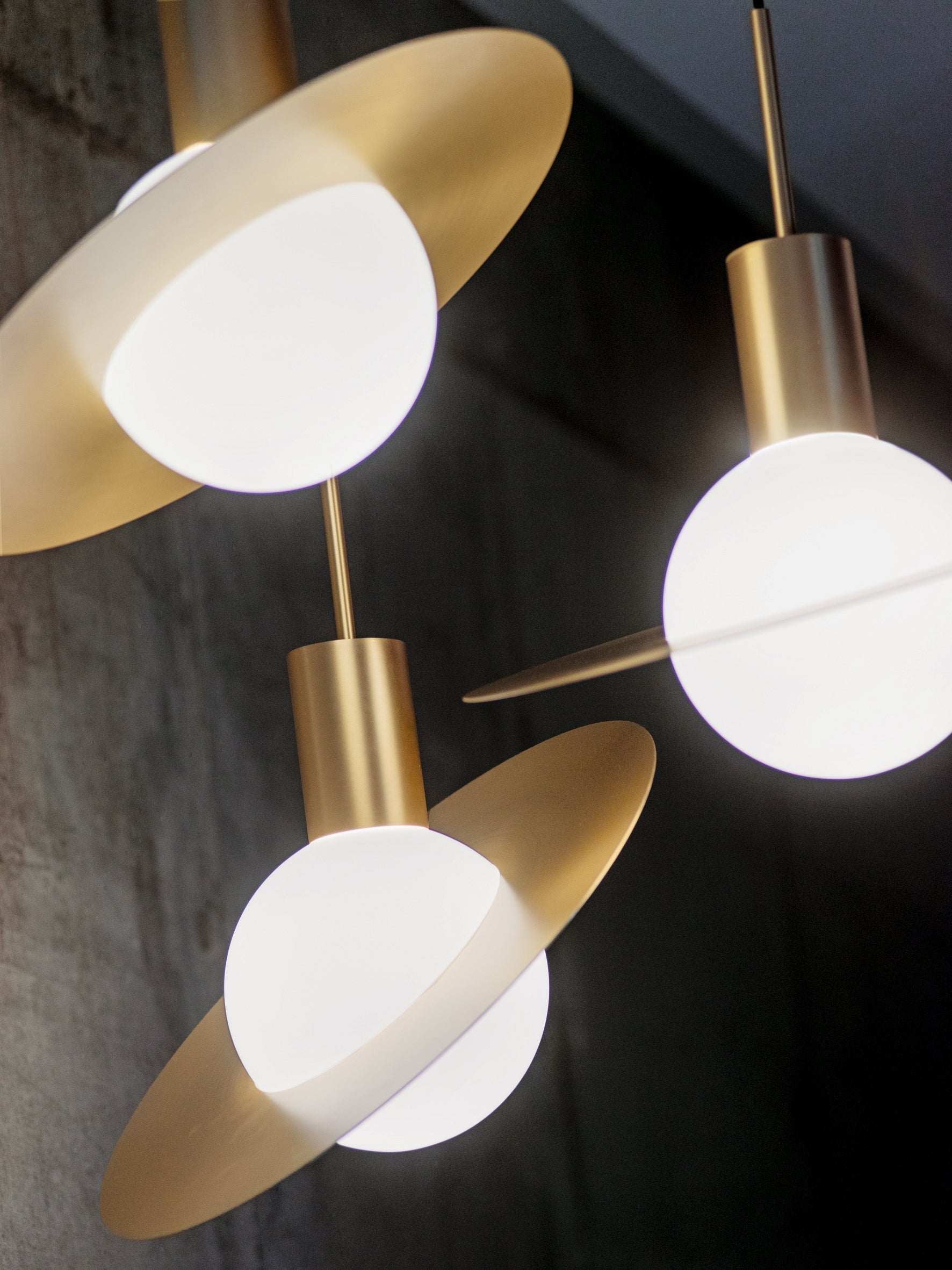 Doug Minimalist Metal Pendant Light - Letslighting