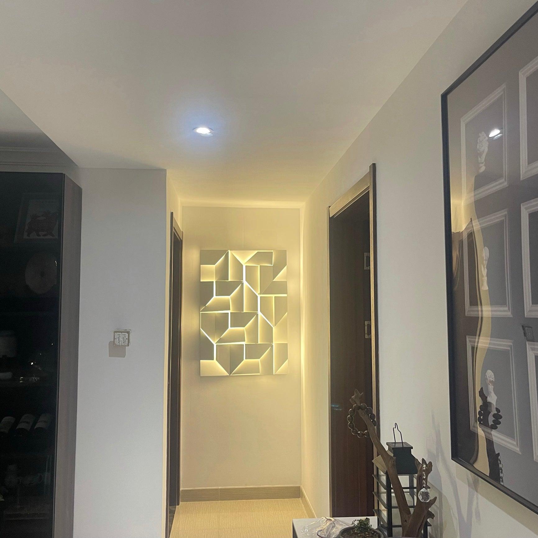 Shadows Grand Sconce - Letslighting