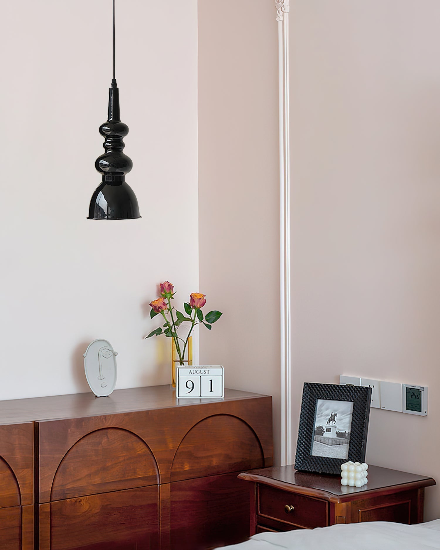 Svelte Noir Pendant Light - Letslighting