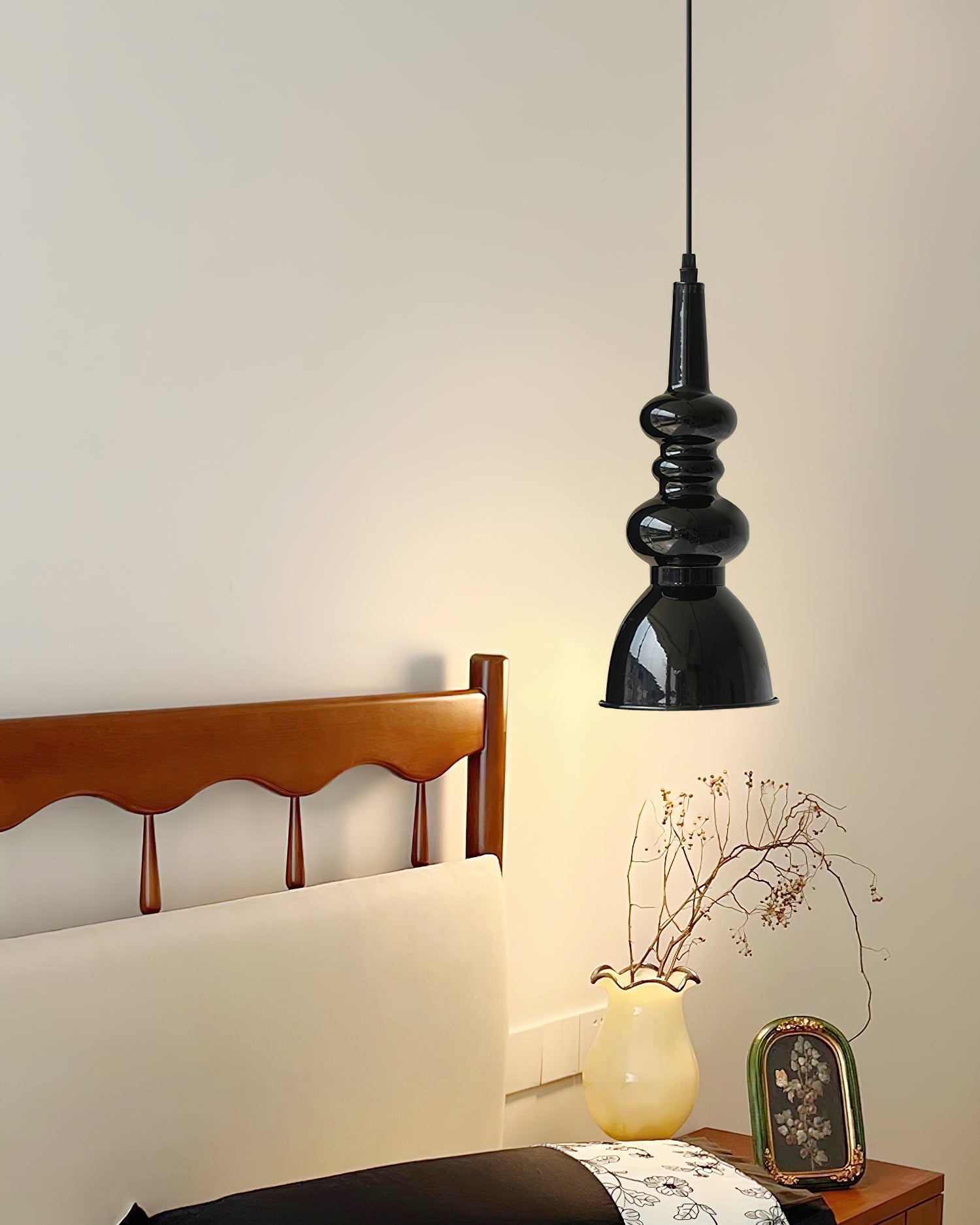 Svelte Noir Pendant Light - Letslighting