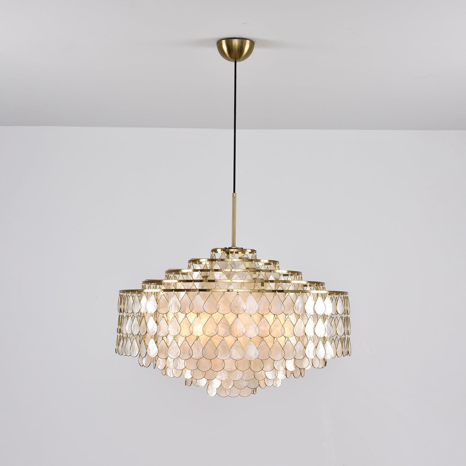 Teardrops Shell Chandelier - Letslighting
