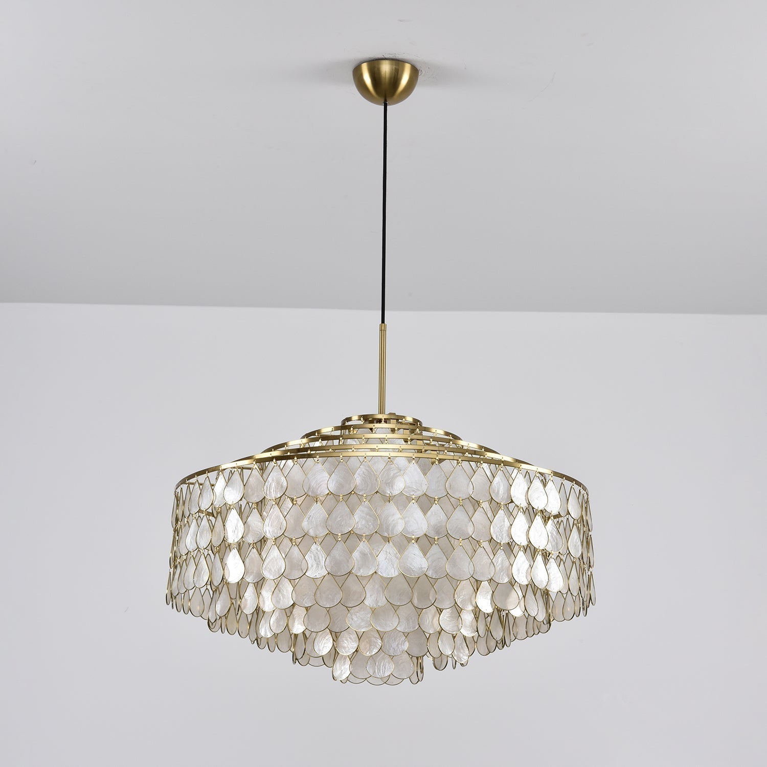 Teardrops Shell Chandelier - Letslighting