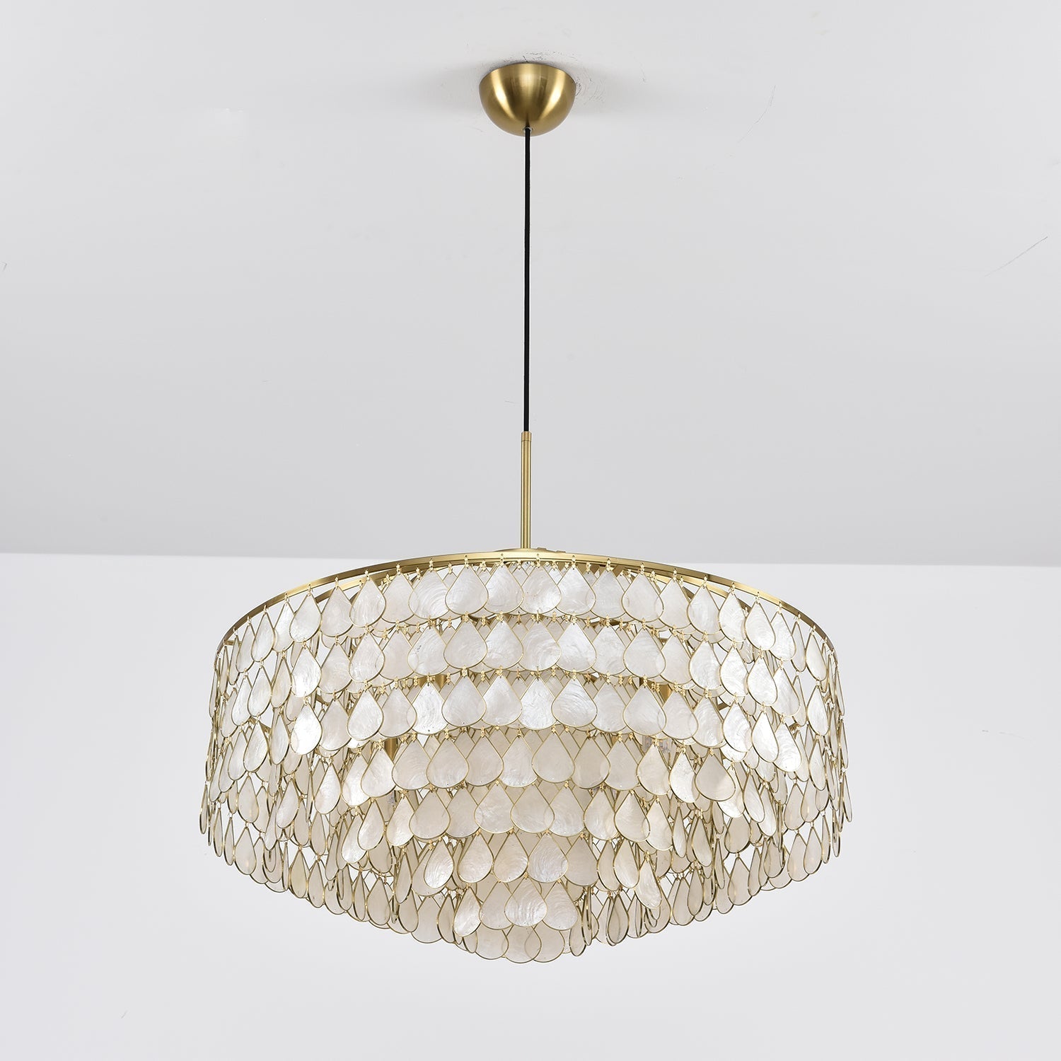 Teardrops Shell Chandelier - Letslighting