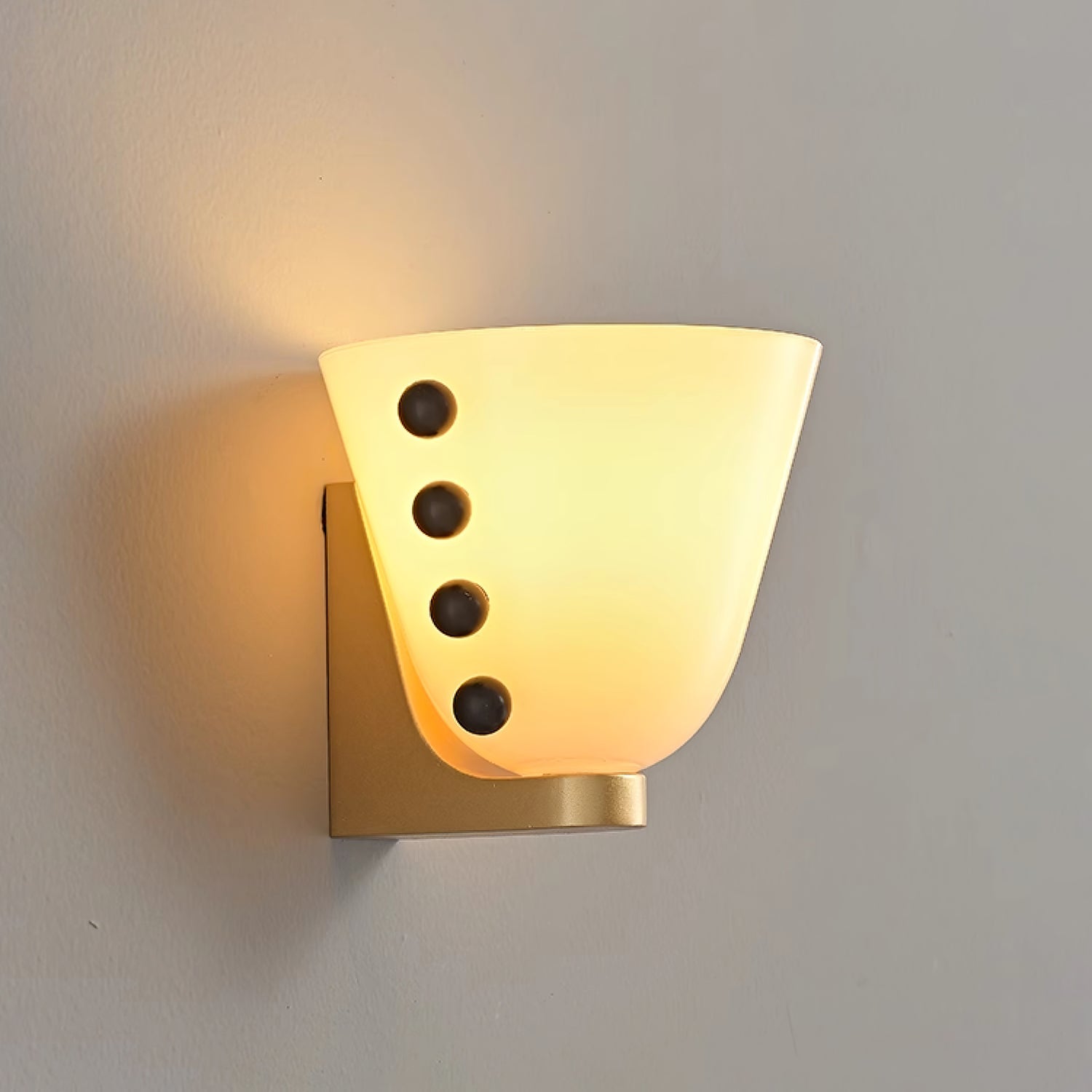 Velora Wall Sconce - Letslighting