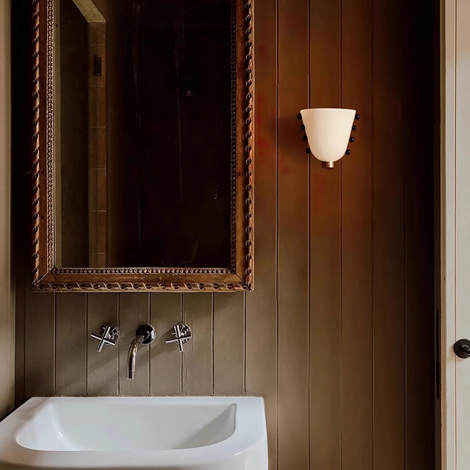 Velora Wall Sconce - Letslighting