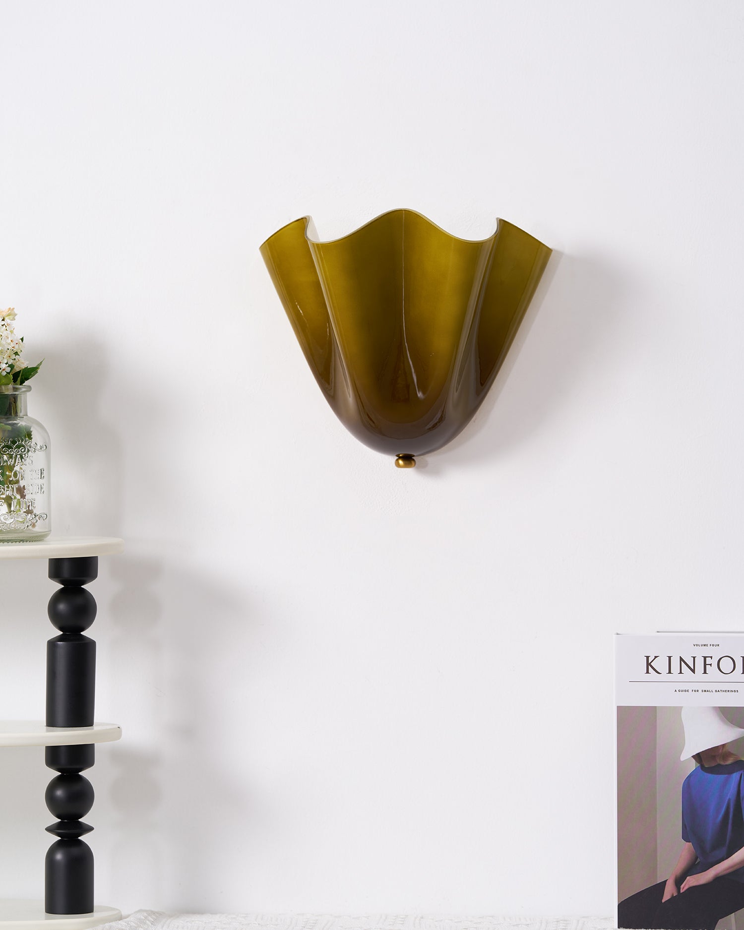 Petalia Wall Light - Letslighting