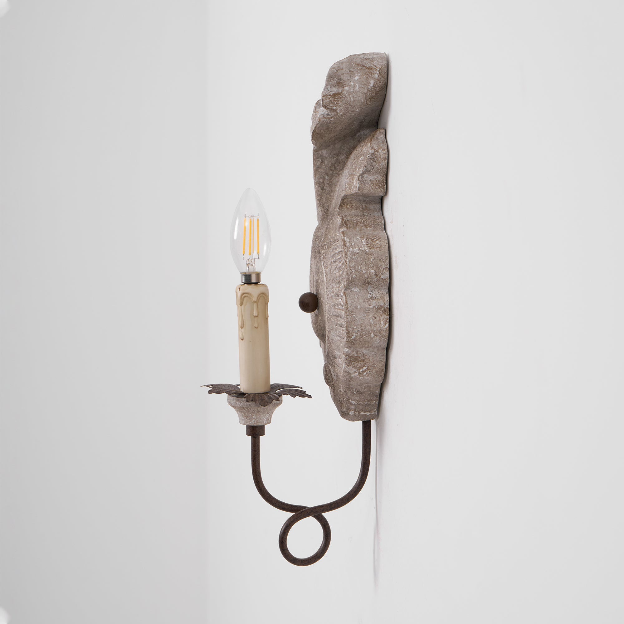 Olsilel Elegance Vintage Resin Metal Sconce Wall Lamp - Lamp Copper
