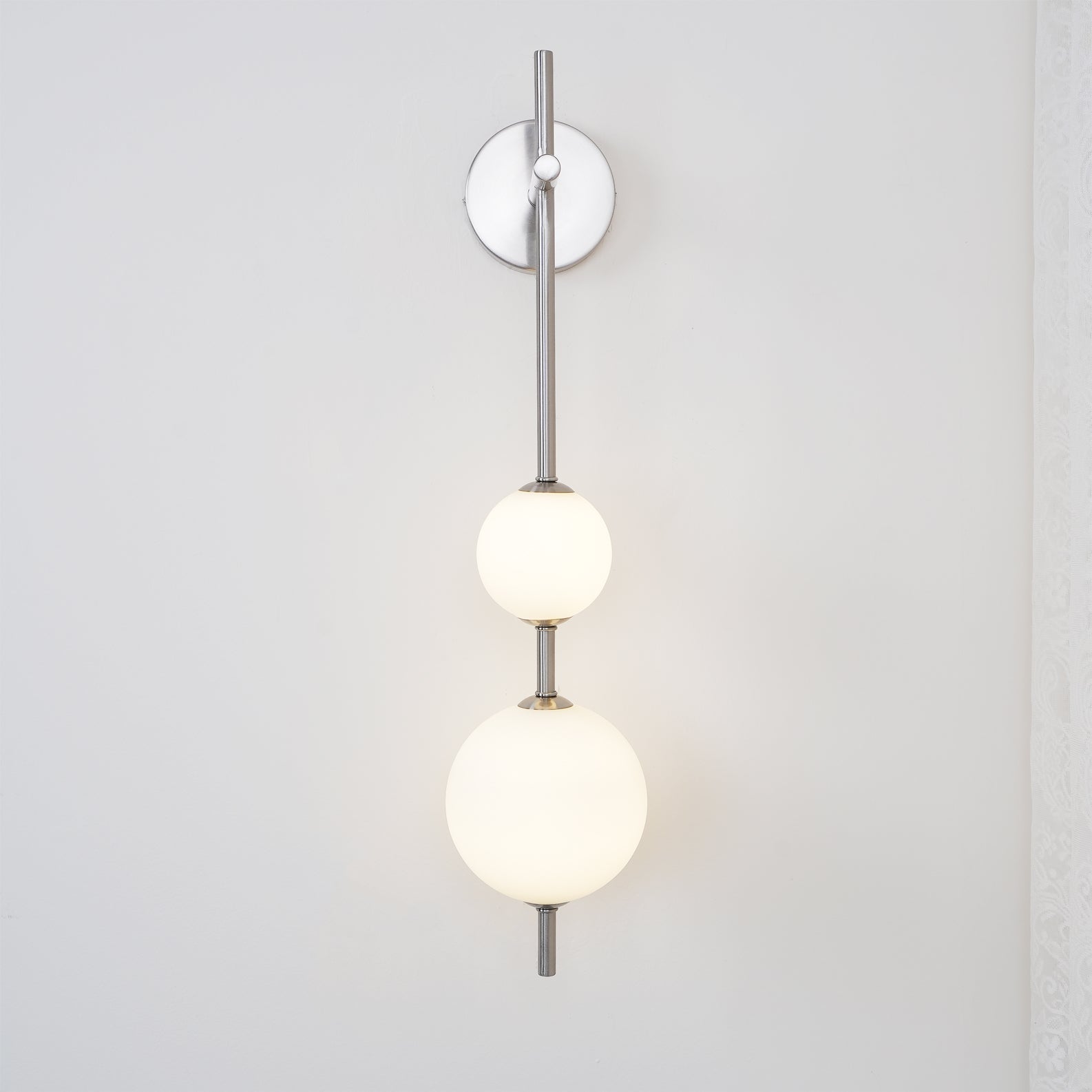 Vertical Globe Wall Lamp - Letslighting
