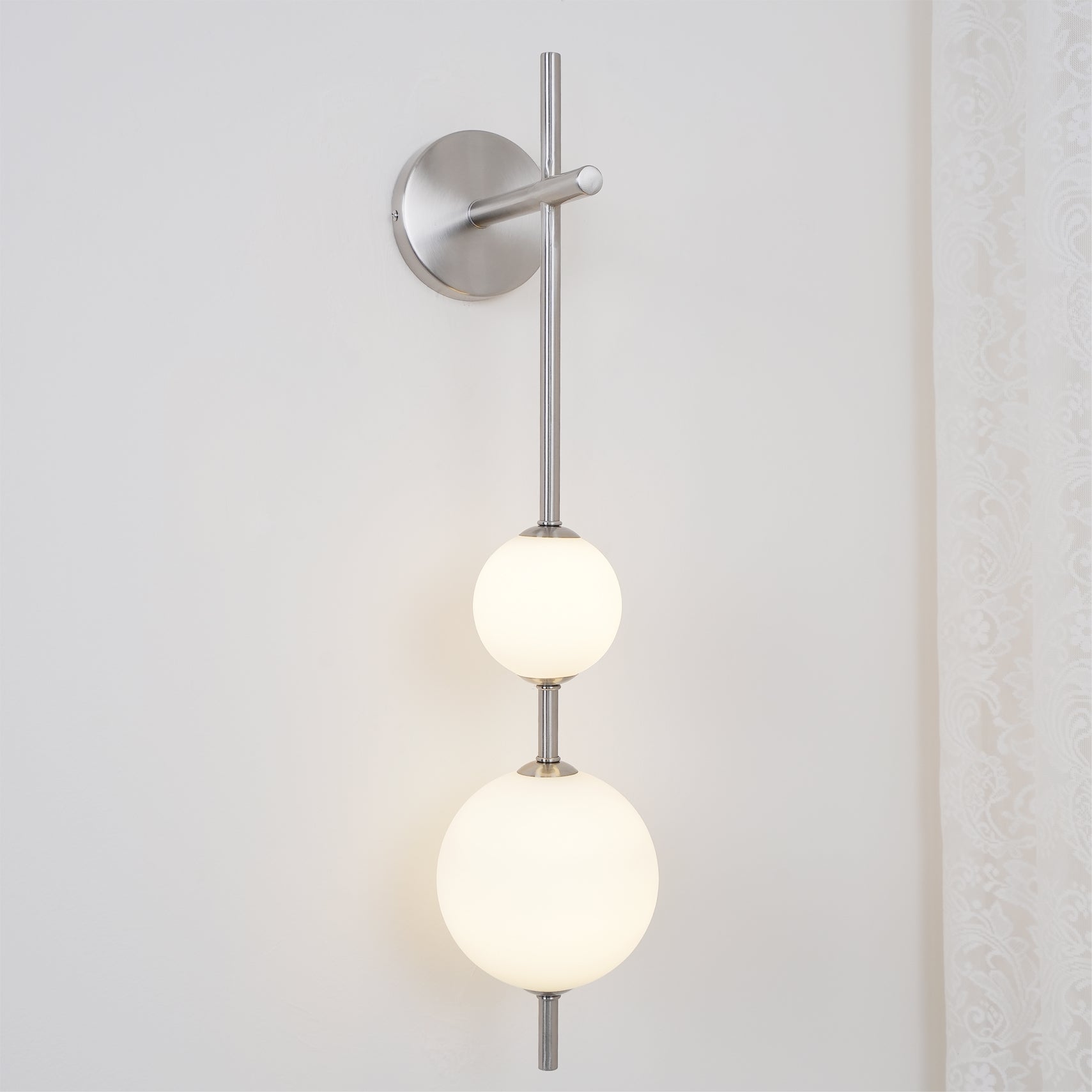 Vertical Globe Wall Lamp - Letslighting