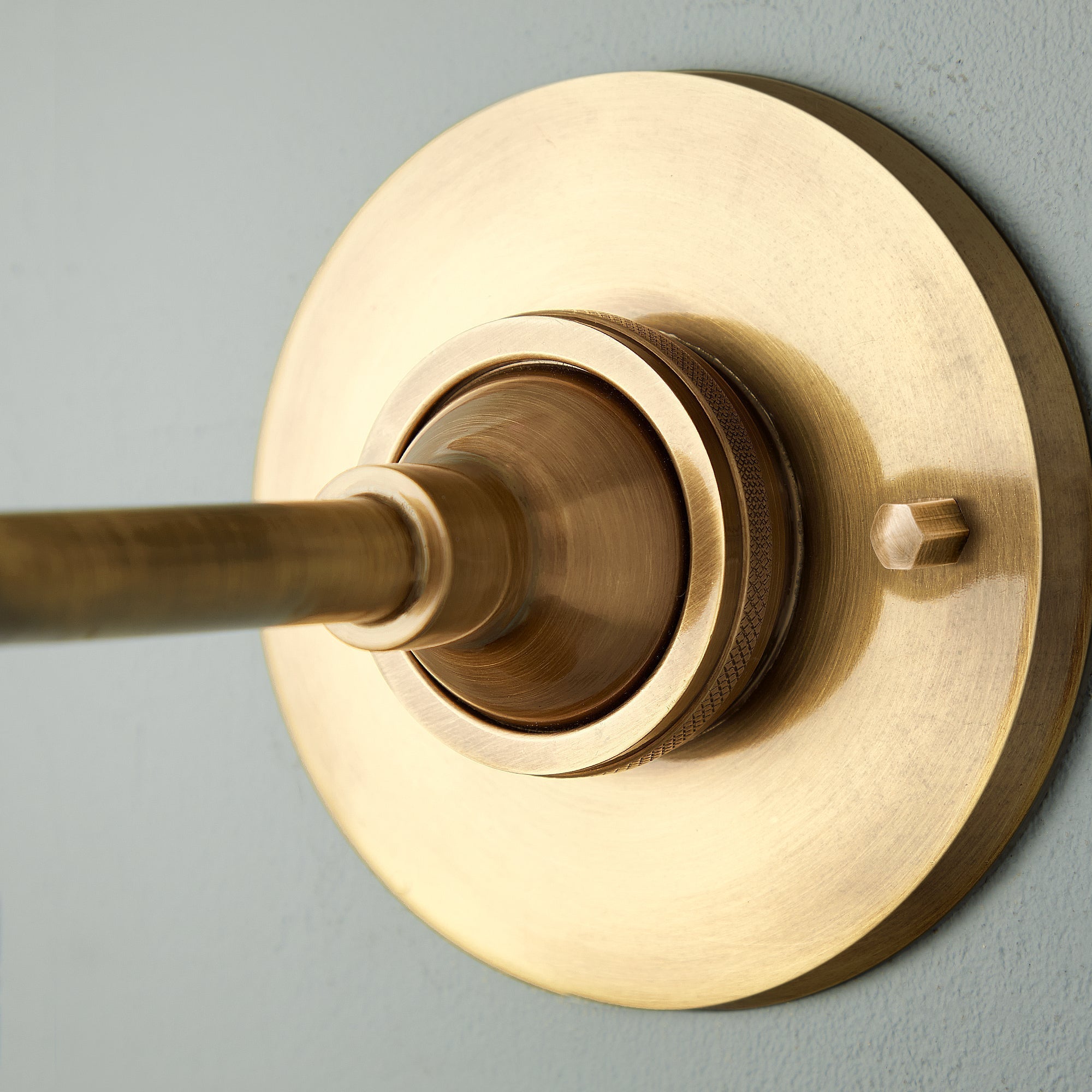 Silva Lámpara de Pared Interior de Latón