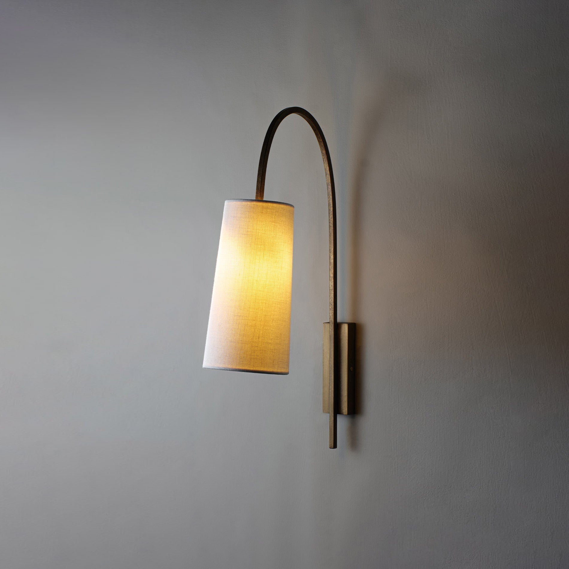Aursoreth Modern Minimalist Metal Fabric Wall Lamp - Lamp Copper