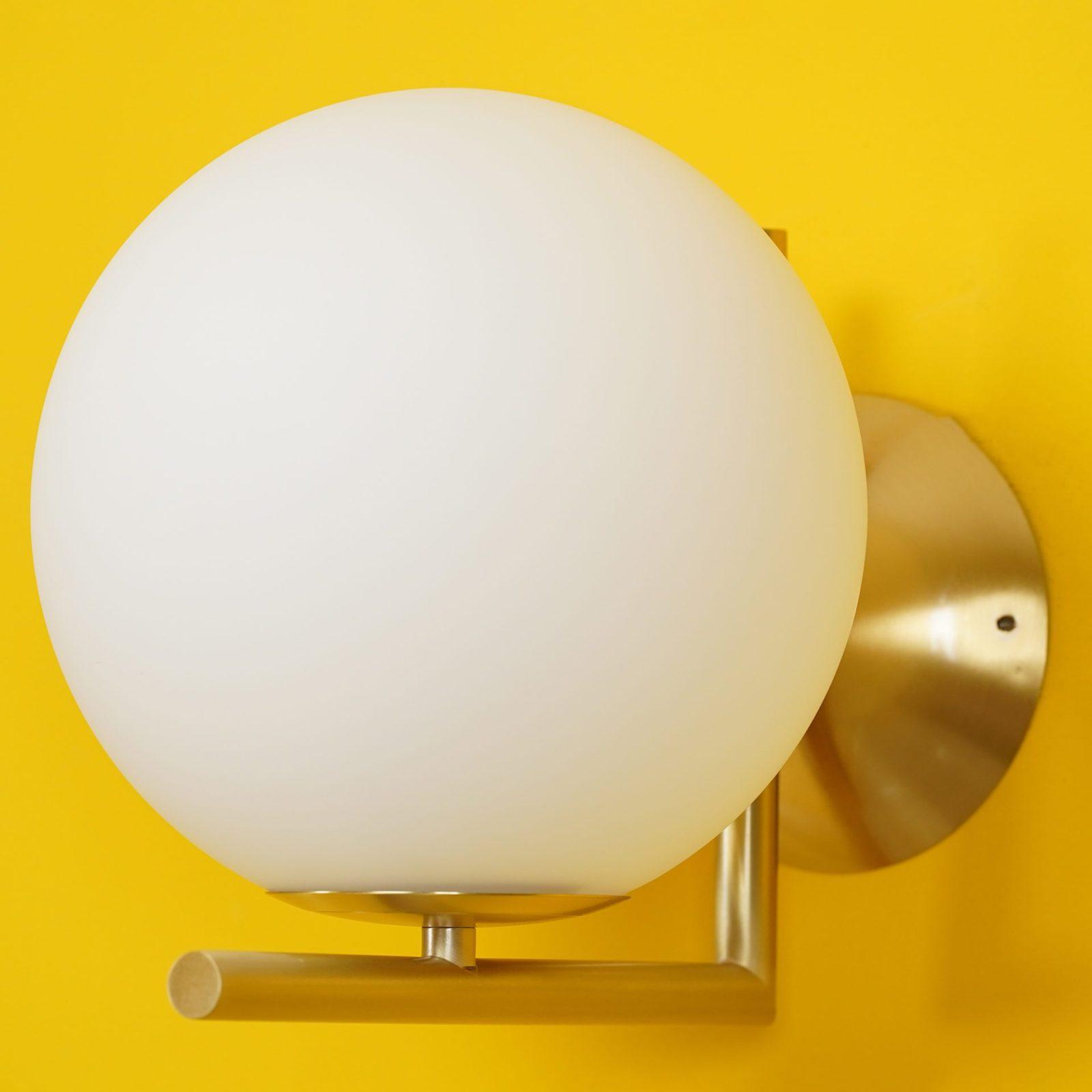 Blown Glass Opal Glass Wall Lamp - Letslighting