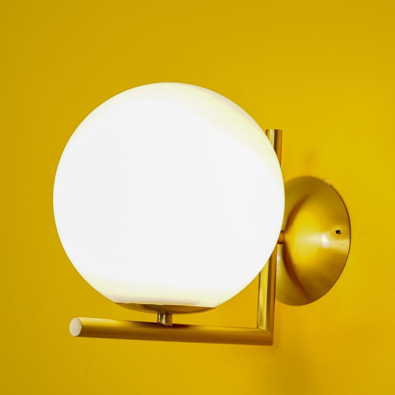 Blown Glass Opal Glass Wall Lamp - Letslighting