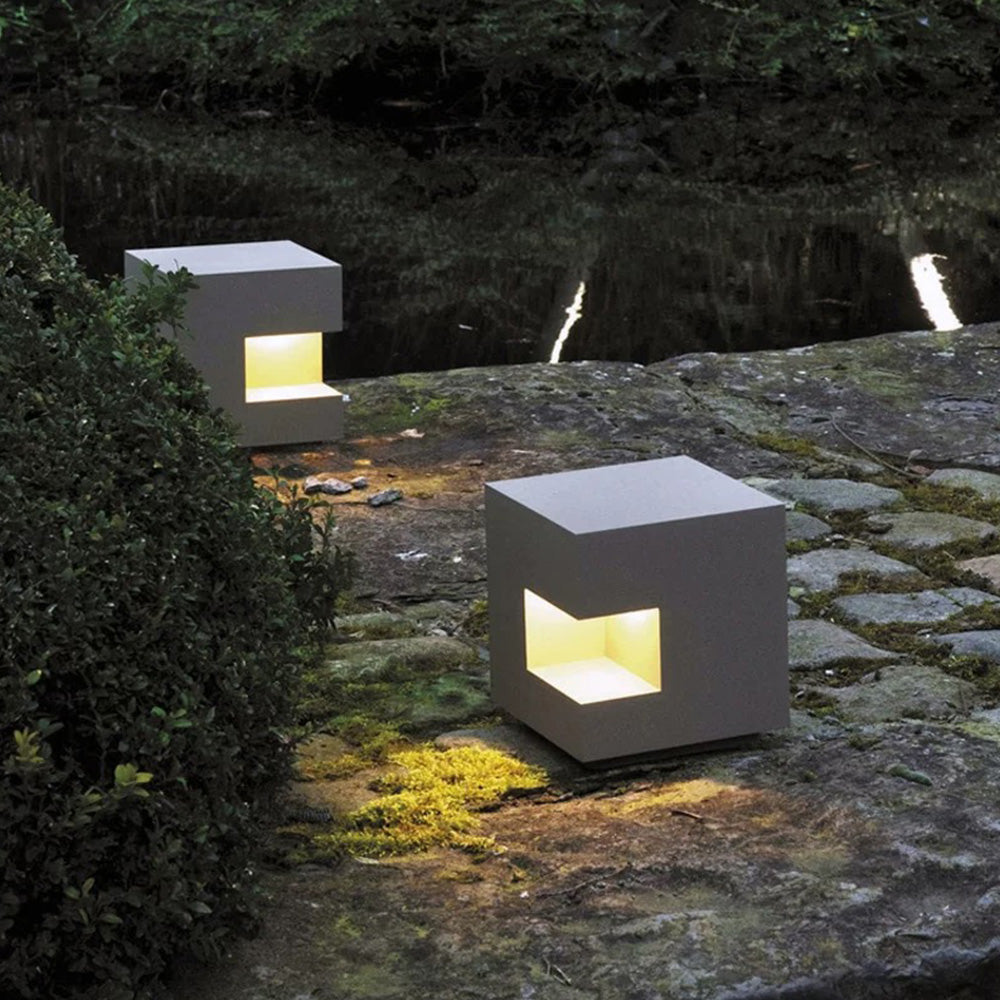 Ray Simple Cube Metal Lámpara Exterior Patio