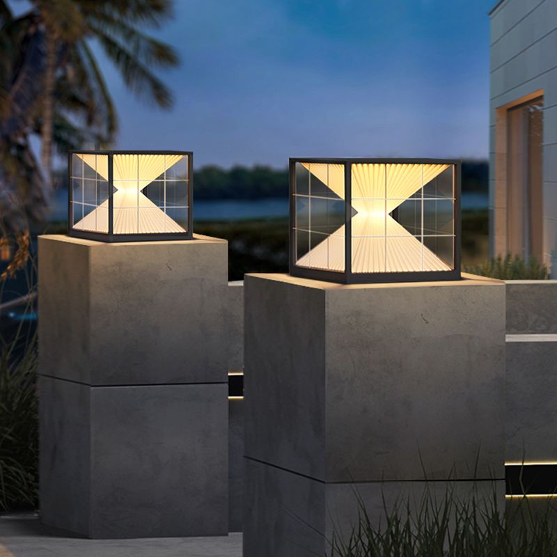 Ray Lámpara de Pie Exterior Moderno Piramidal Metal Patio
