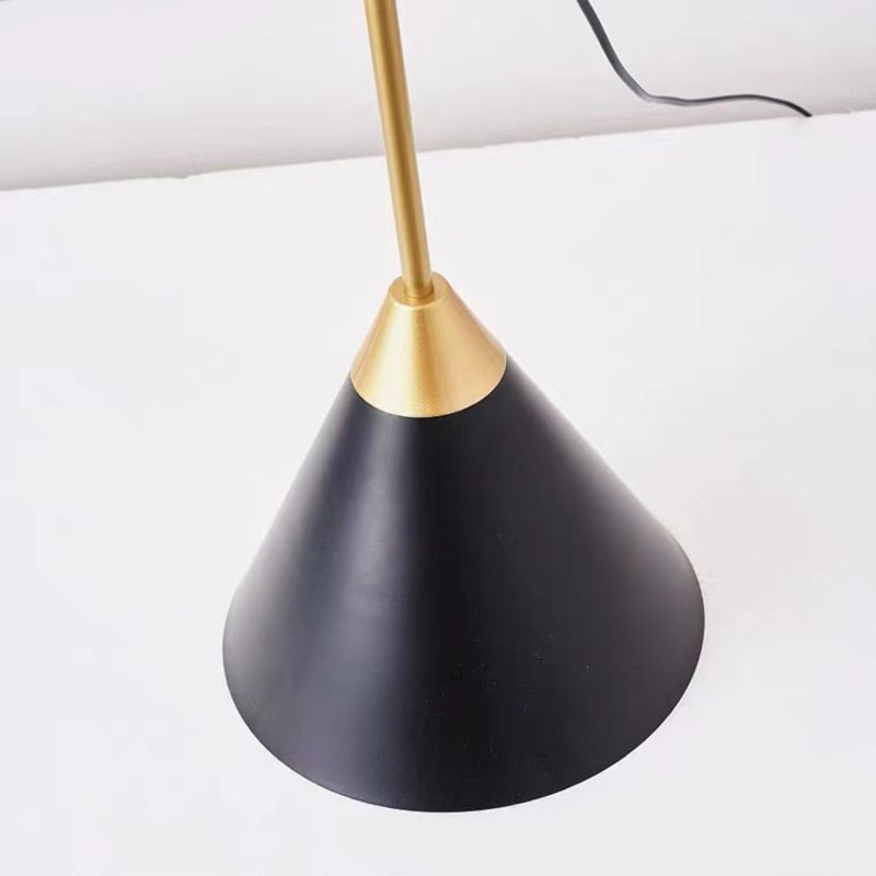 Mira Moderno Minimalista Geométrico Metal Suelo Lámpara