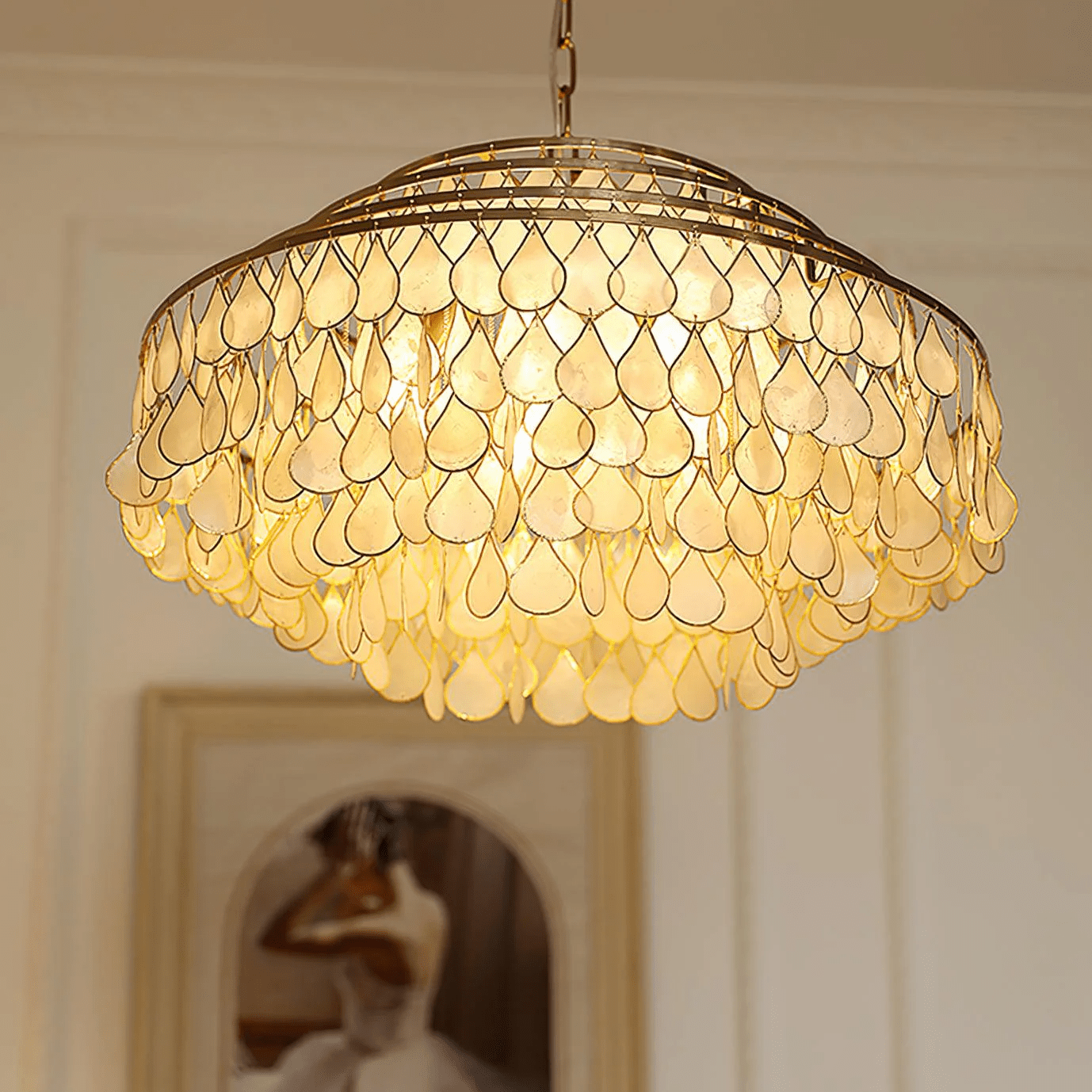 Teardrops Shell Chandelier - Letslighting