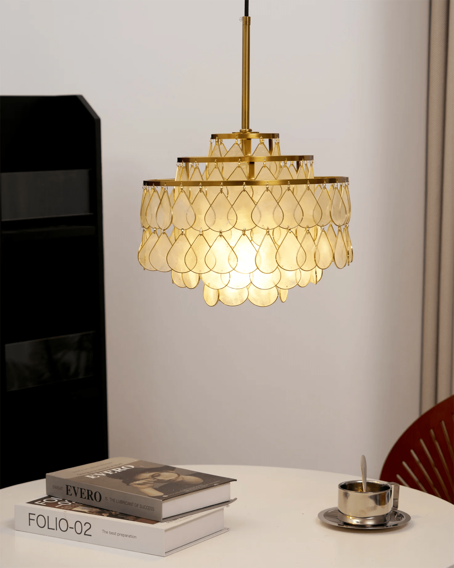 Teardrops Shell Chandelier - Letslighting