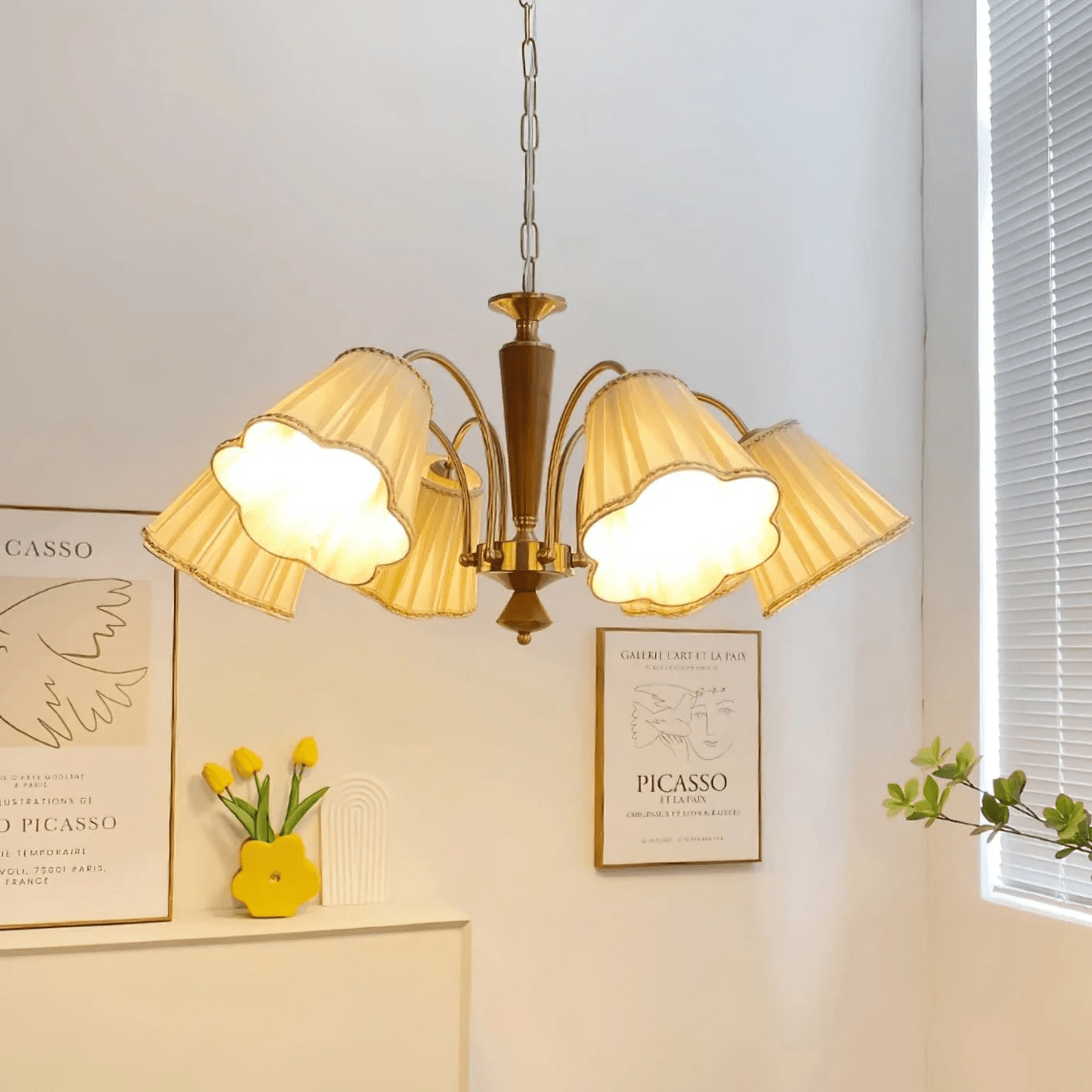 Bellora Bloom Chandelier - Letslighting