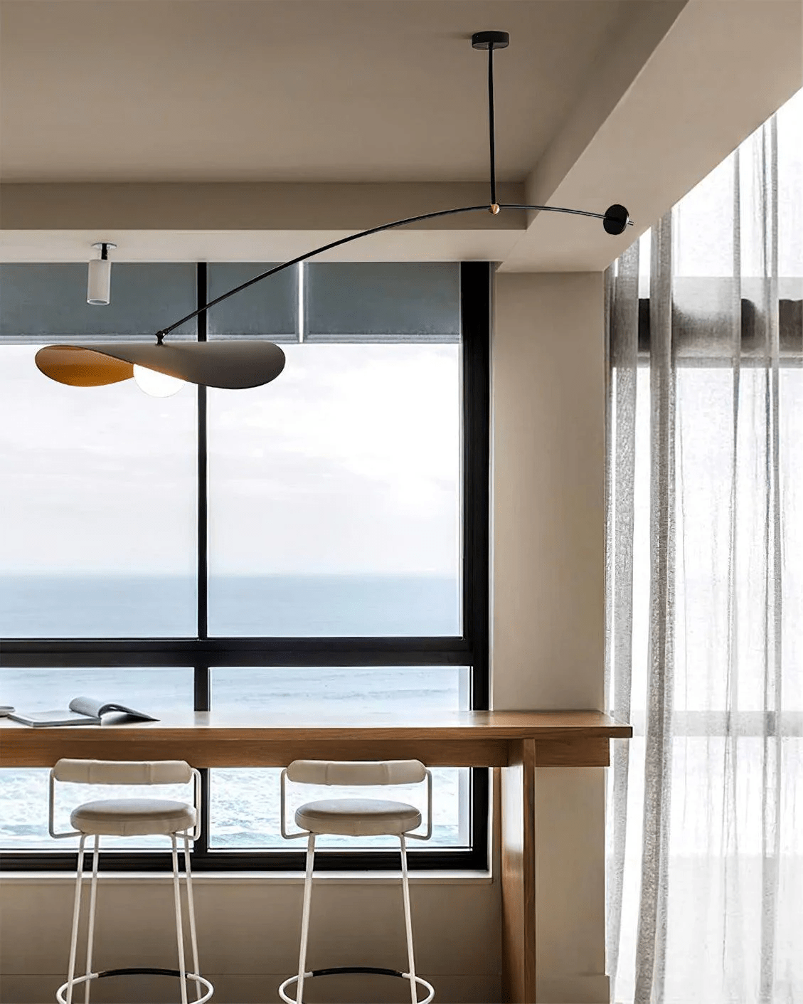Arcflow Dynamic Metal Curve Pendant Light - Letslighting
