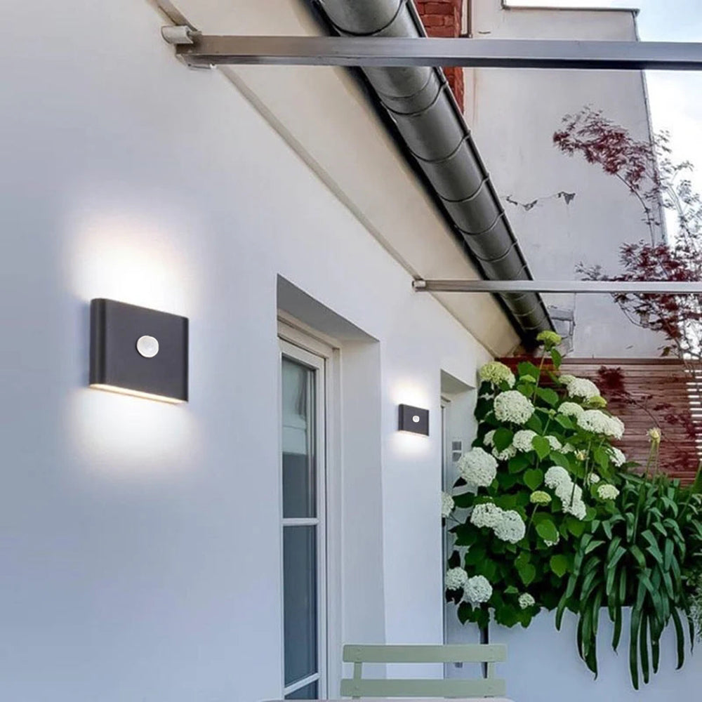 Orr Moderna LED Rectangular Metal/Acrílico Aplique de Pared Blanca/Negra