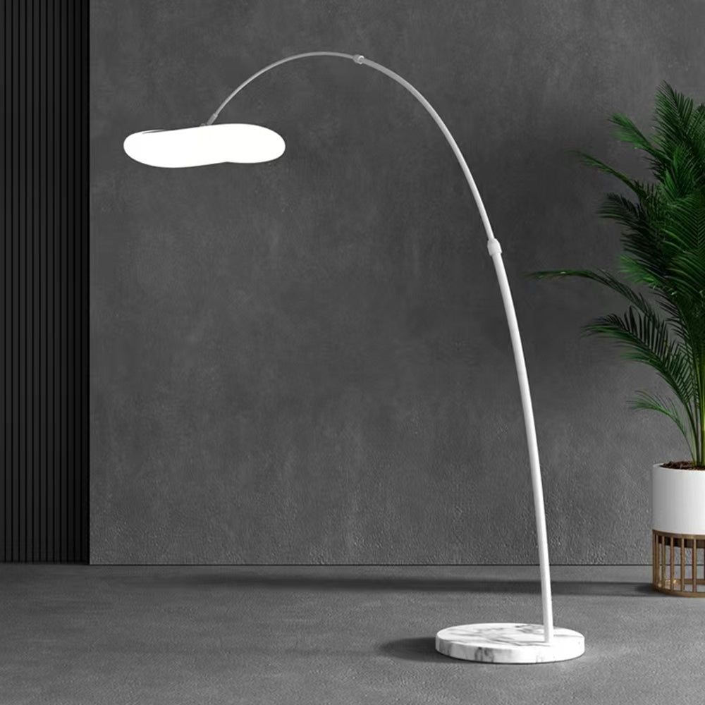 Minori Minimalista Irregularmente Metal LED Lámpara de Pie Negra/Blanca
