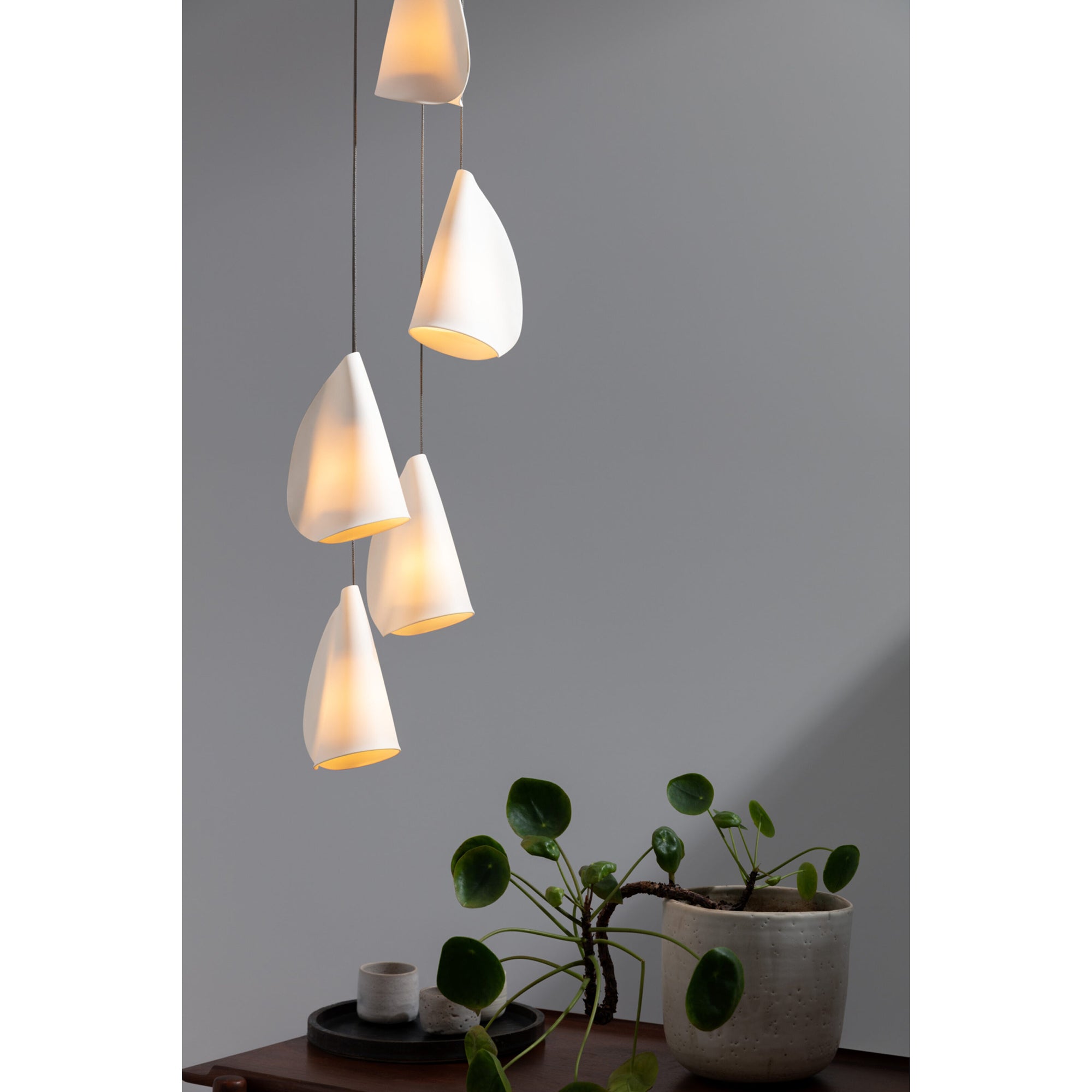 Olshaion Geometric Ceramic Pendant Light - Letslighting