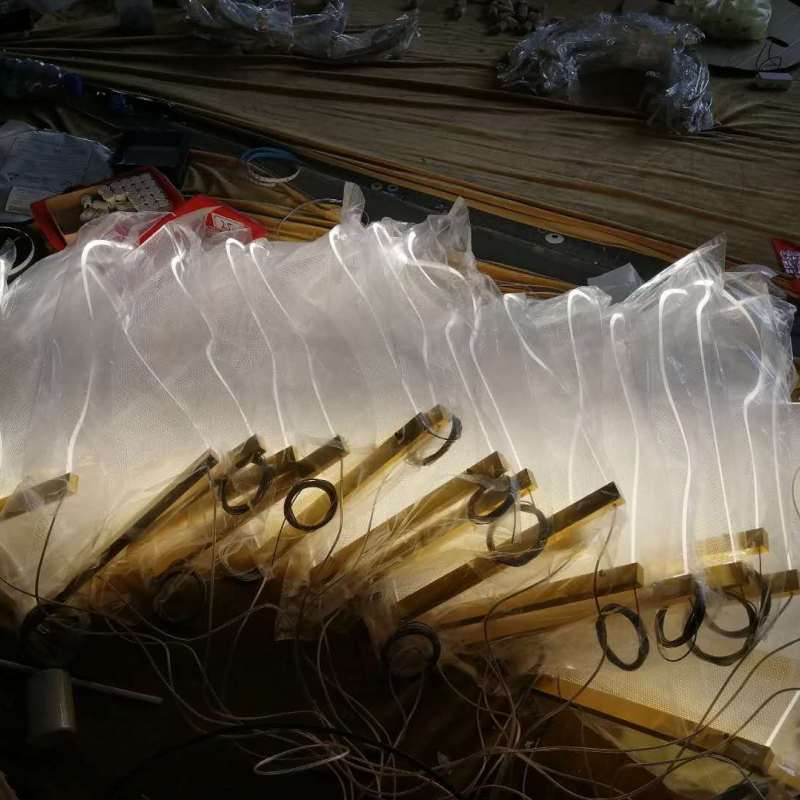 Kristy Moderna Decorativa Cristal Lámpara Colgante Dorada