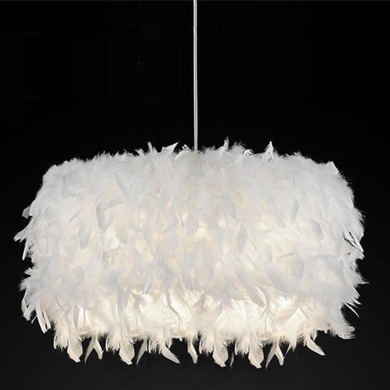 Arisha Moderna Diseño Lámpara de Araña Metal/Pluma Redonda, Blanco