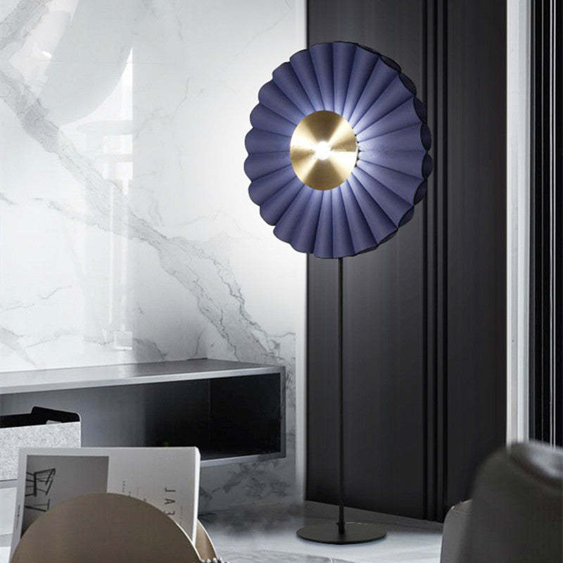 Chan Moderna Geométrica Metal LED Lámpara de Pie Blanco/Azul