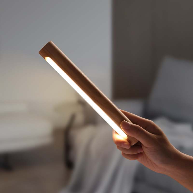 Arisha Natural Giratorio Madera/Metal LED Aplique de Pared Madera