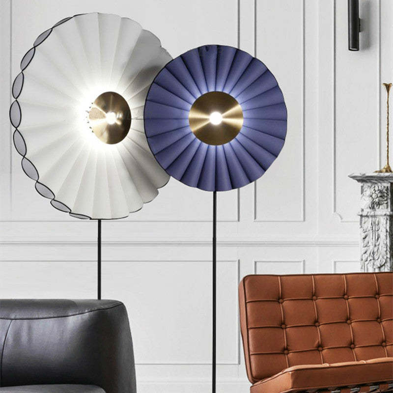 Chan Moderna Geométrica Metal LED Lámpara de Pie Blanco/Azul