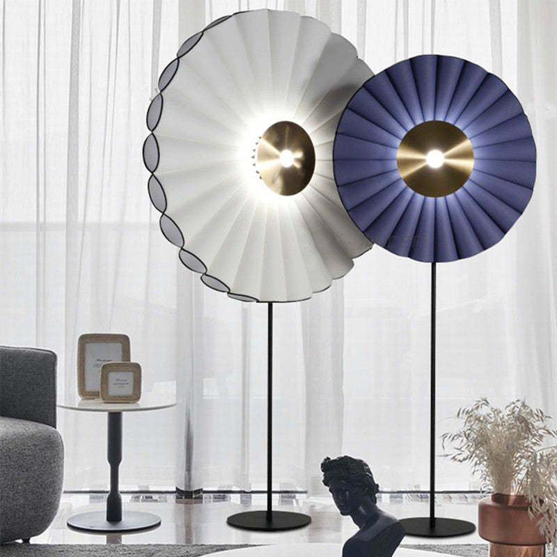 Chan Moderna Geométrica Metal LED Lámpara de Pie Blanco/Azul