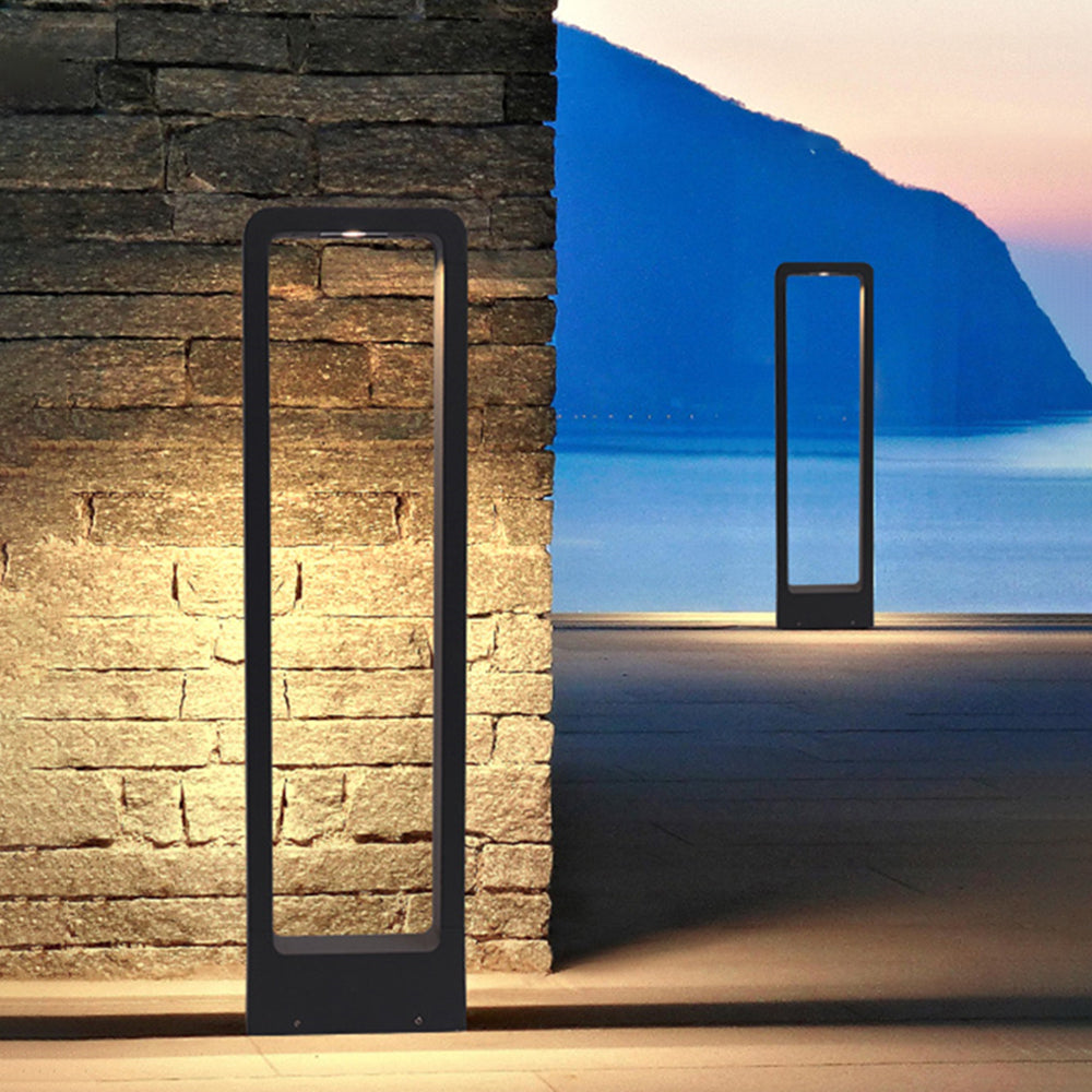Ray Moderna Lámpara Exterior Rectangular Hueca de Metal, Negra