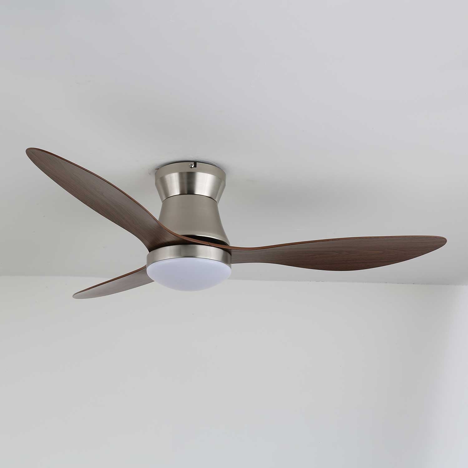 Lámpara Ventilador de Techo Moderna Zerath de Madera