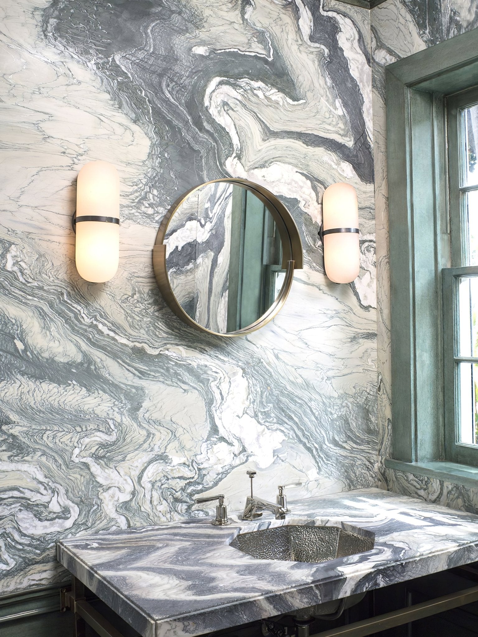 Vitheion Minimalist Alabaster Wall Light - Letslighting