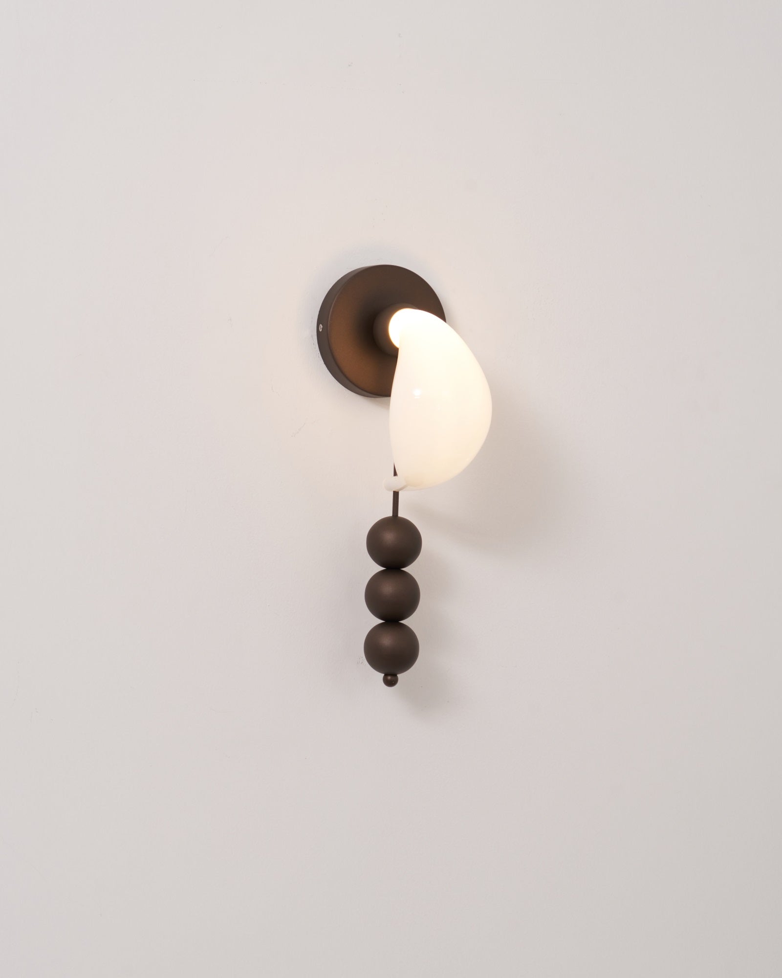 Alabris Wall Light - Letslighting