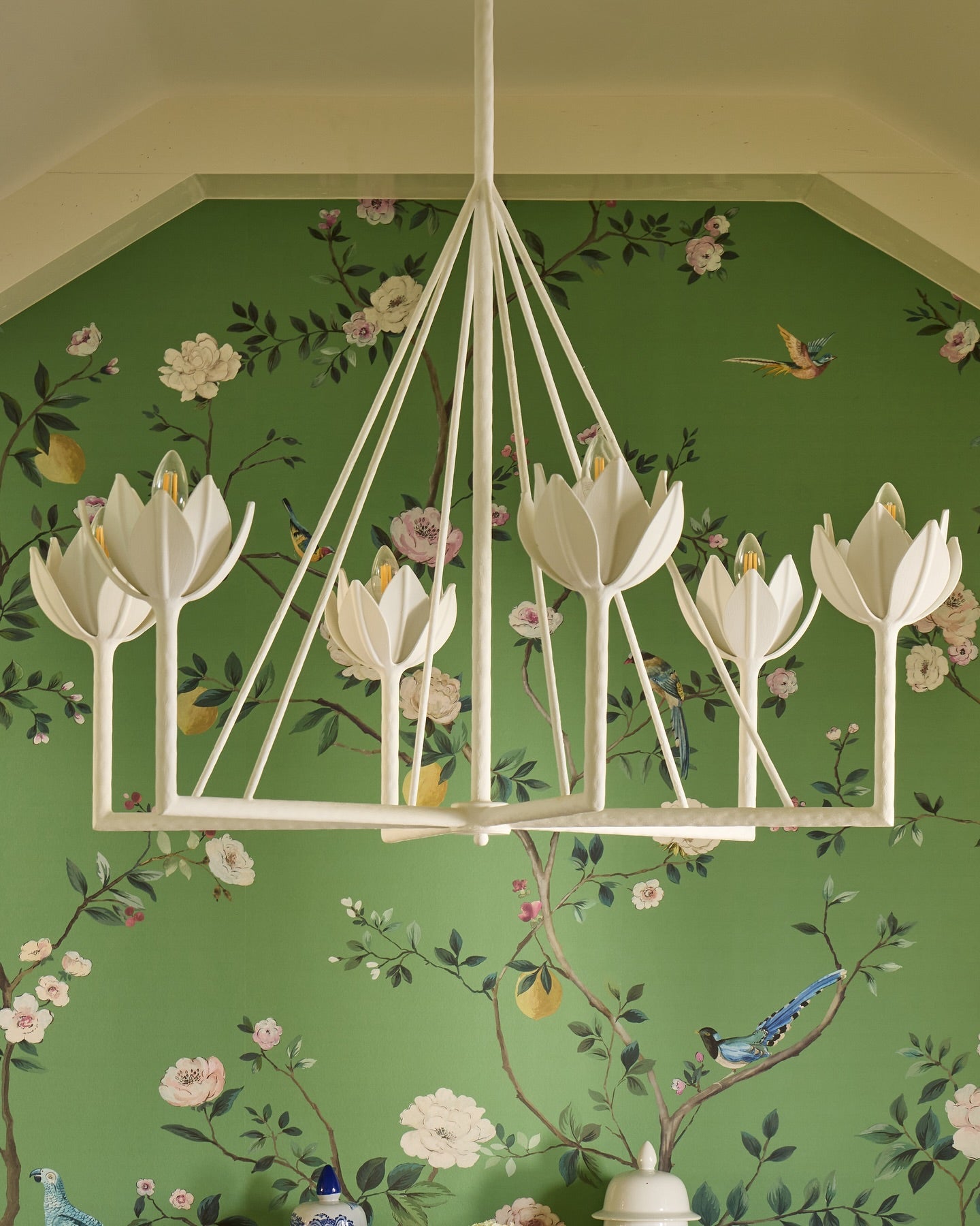 Ulmaris Floral Metal Chandelier - Letslighting