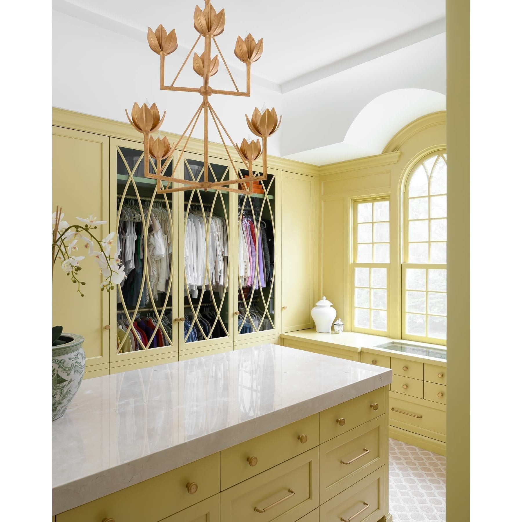Ulmaris Floral Metal Chandelier - Letslighting