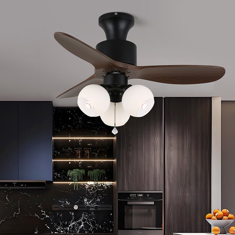 Ventilador de Techo Veloria mostrando su diseño completo y mando a distancia